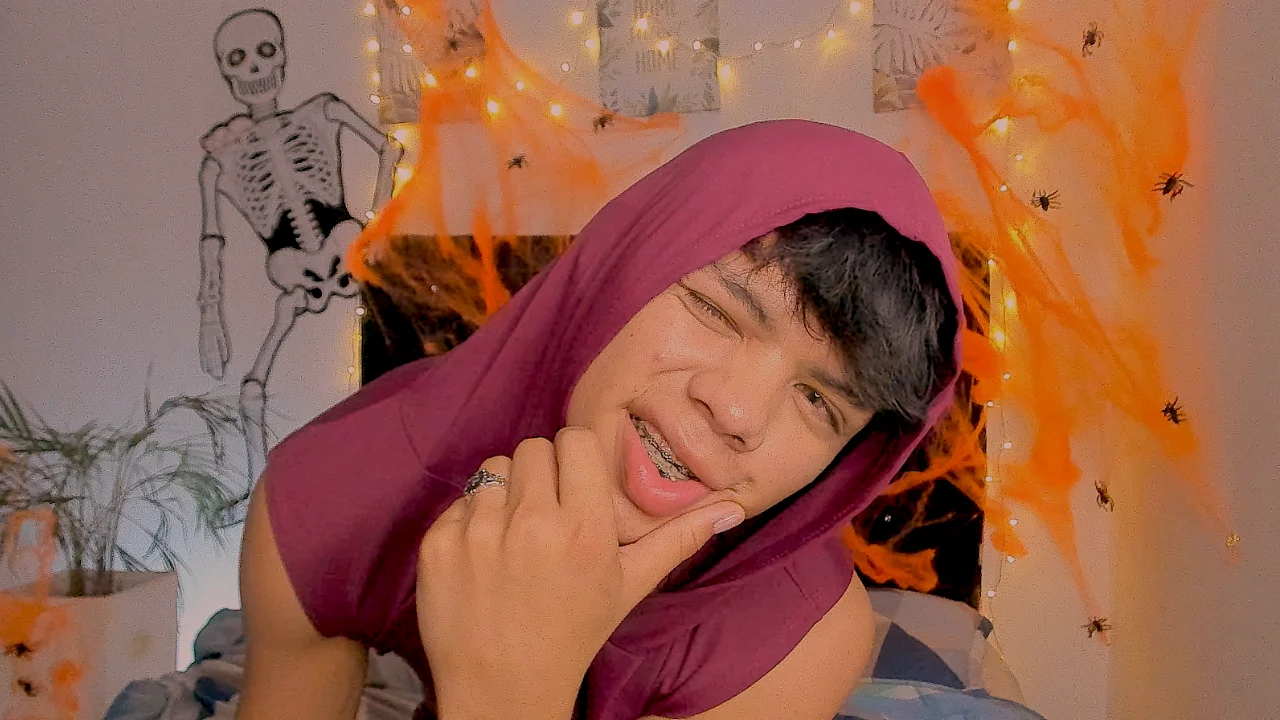 XXX Porn Photo of Nude Zacktorres_ 18