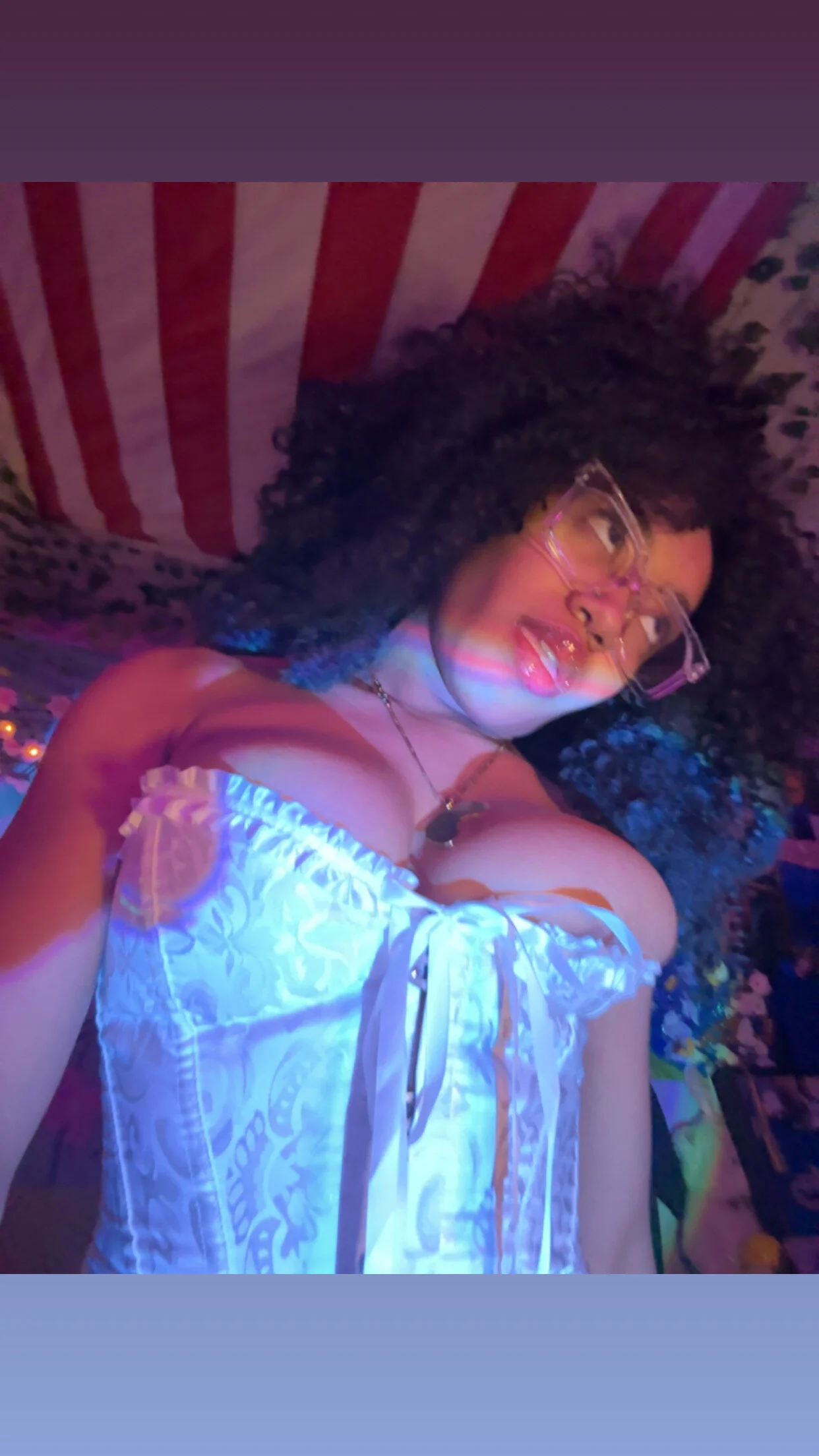 XXX Porn Photo of Nude lifeoftt_19xx 499