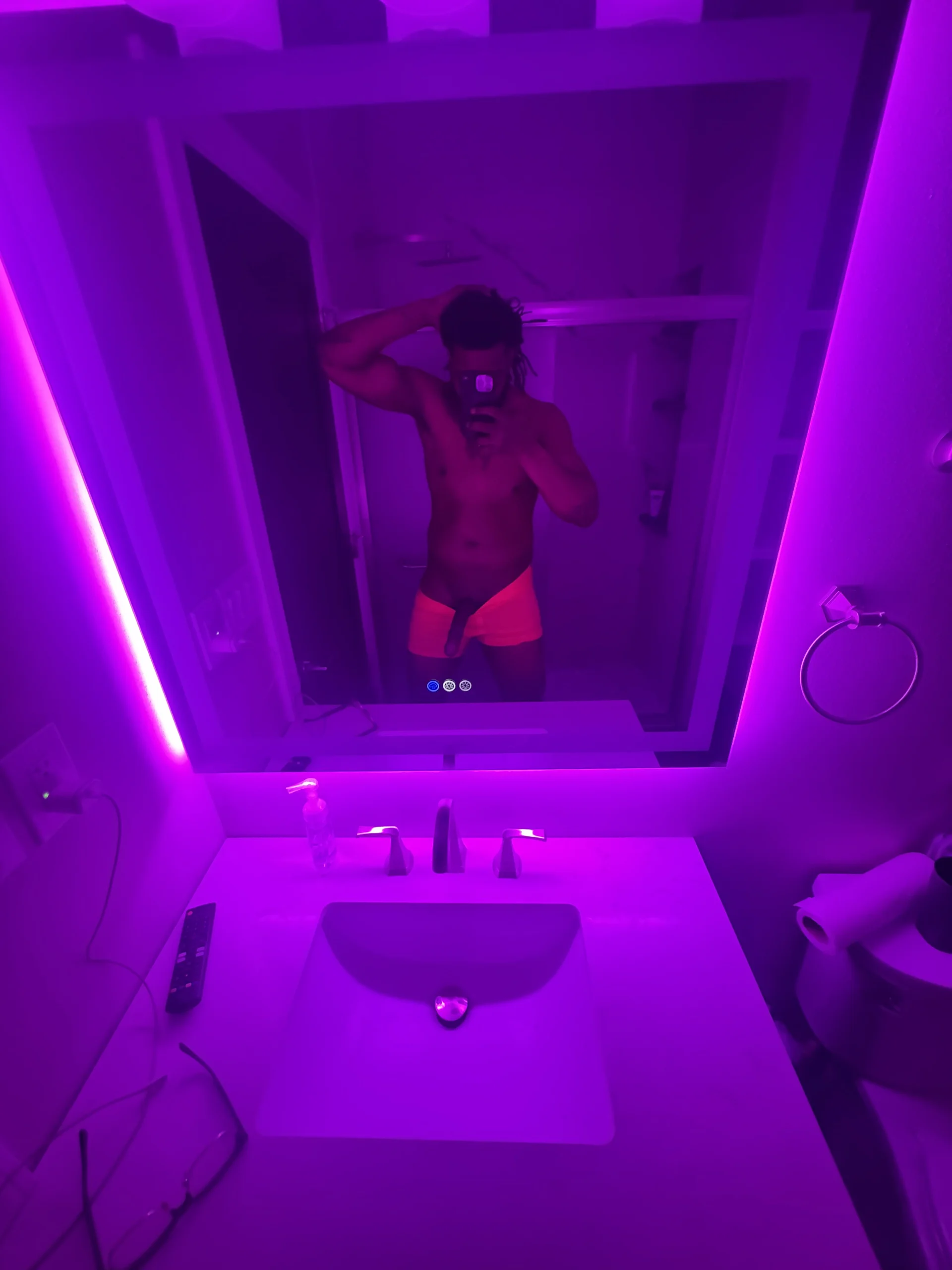 XXX Porn Photo of Nude KingP7easeHer 6