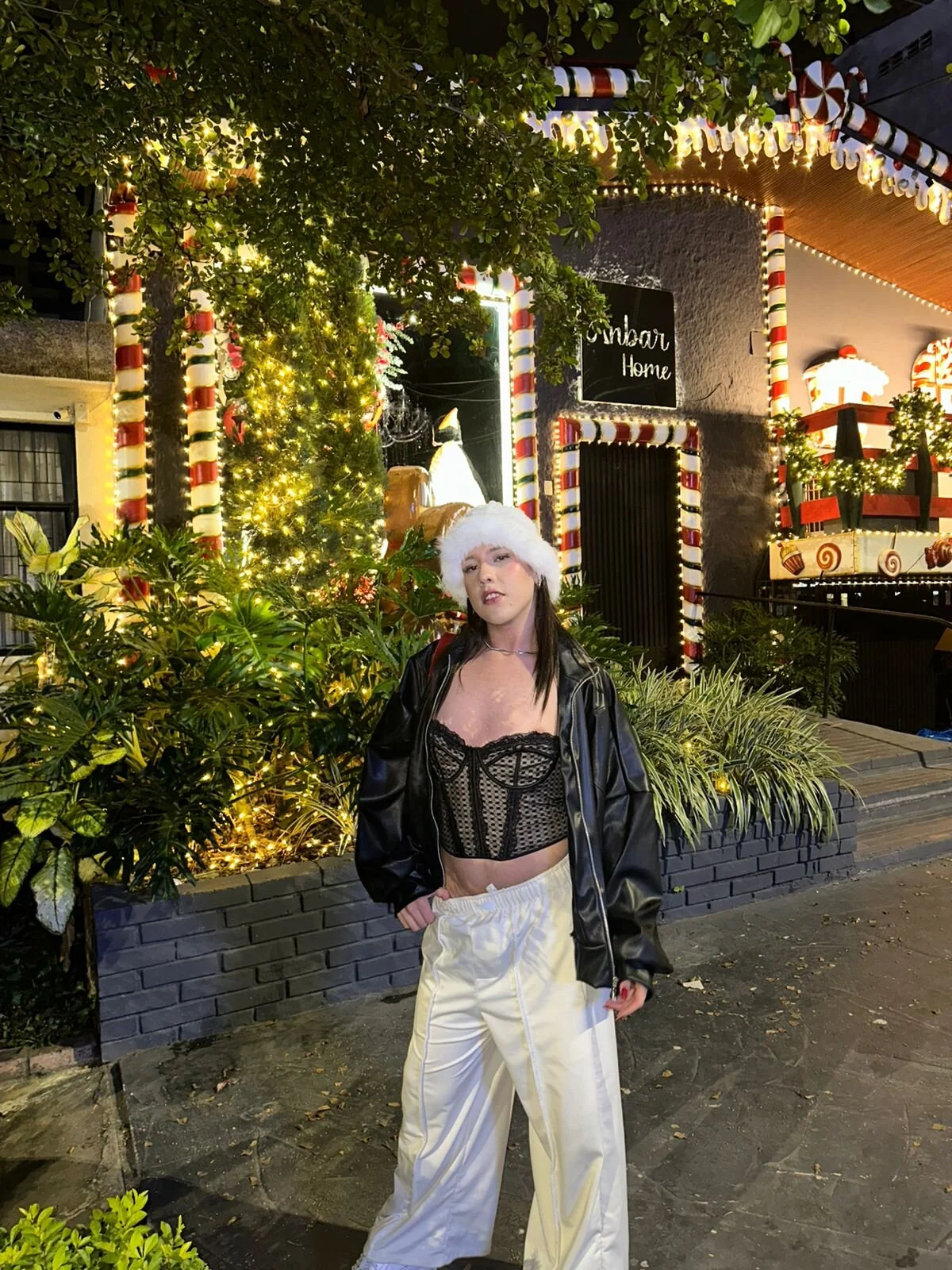 XXX Porn Photo of Nude bella_raiderr 6