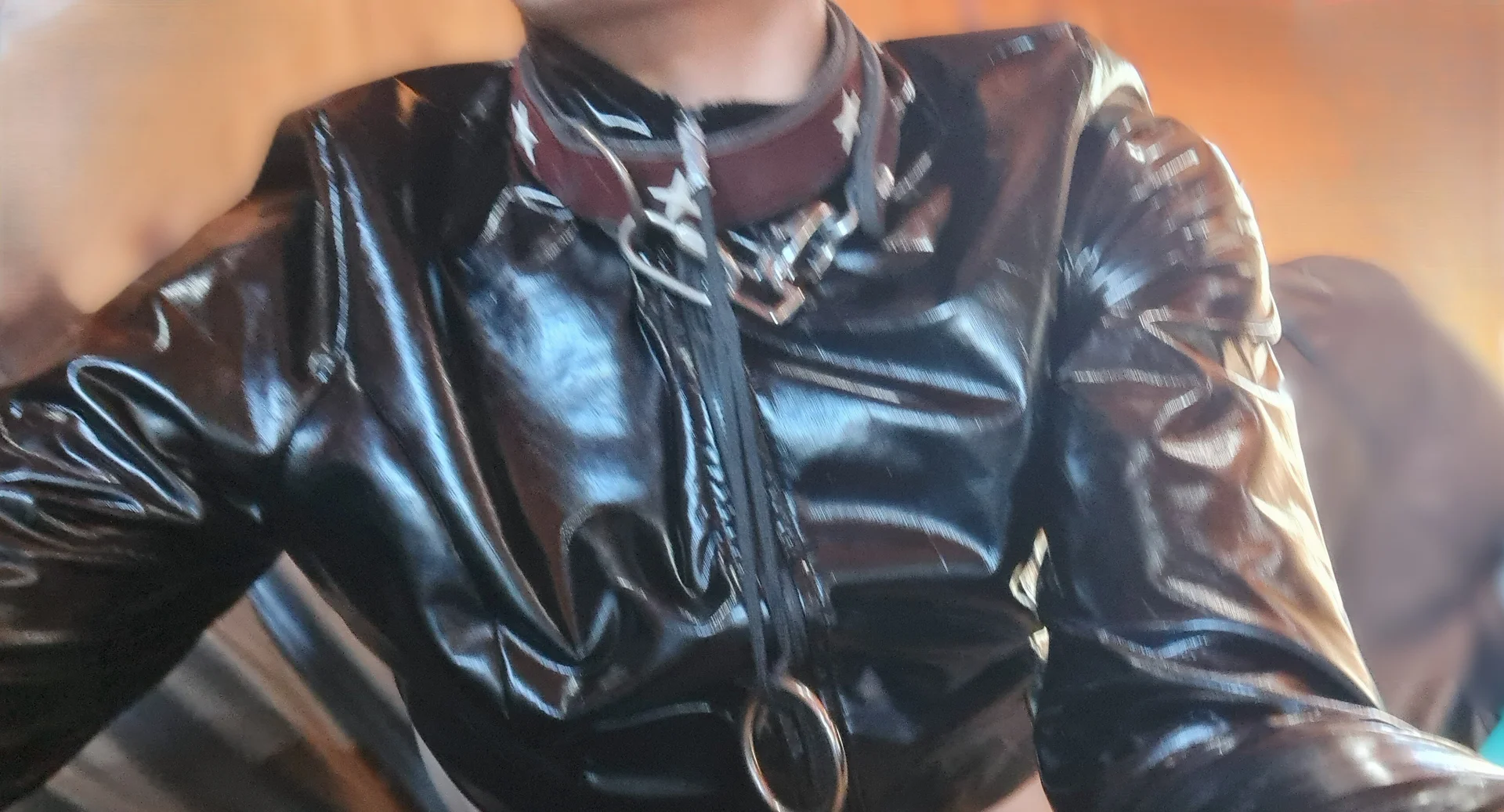 XXX Porn Photo of Nude laaralatexxa_BDSM 1