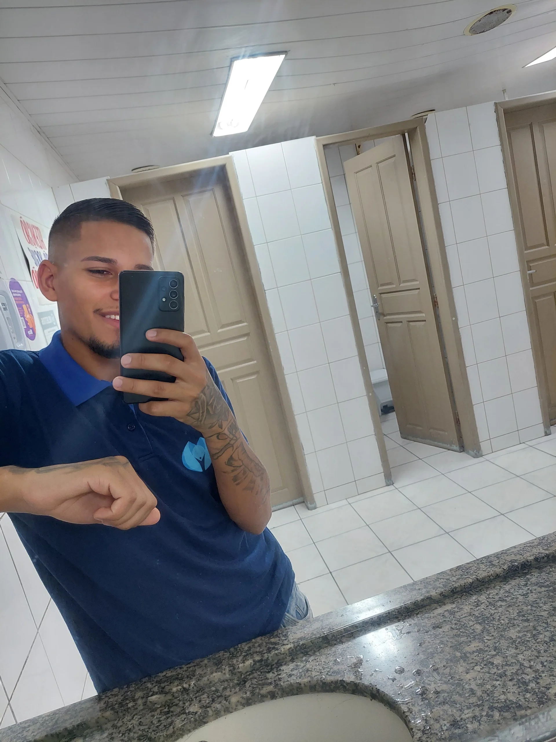 XXX Porn Photo of Nude daniel_boa 1