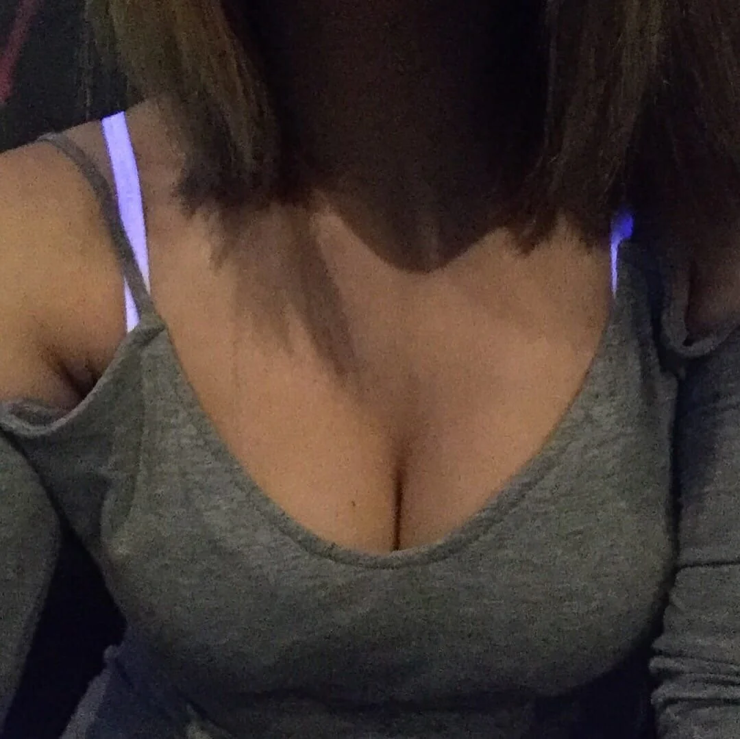 XXX Porn Photo of Nude Sweet_Emilynn 1