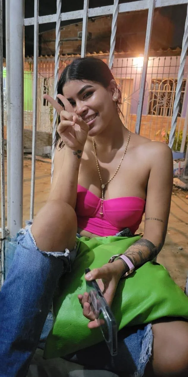 XXX Porn Photo of Nude Laura_debora18 4