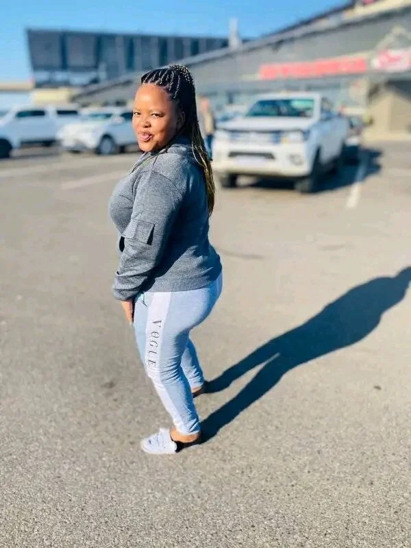 XXX Porn Photo of Nude megaboobsqueen 5