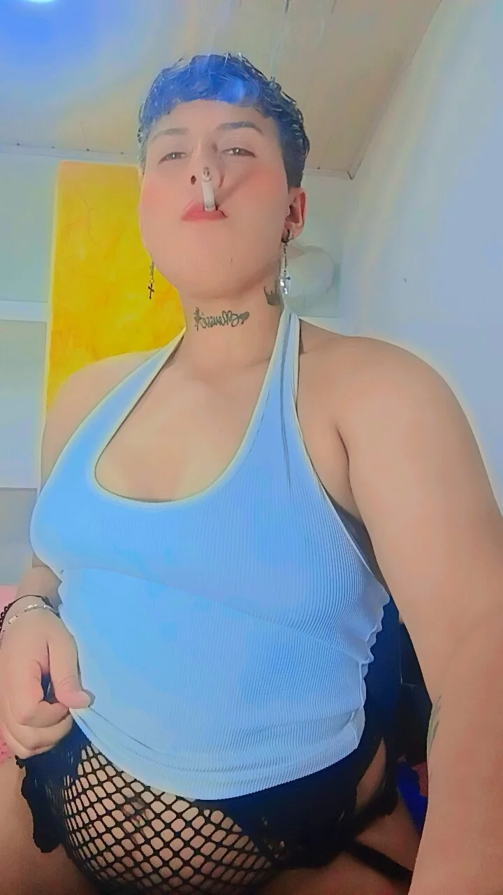 XXX Porn Photo of Nude Yessi_rousse 21