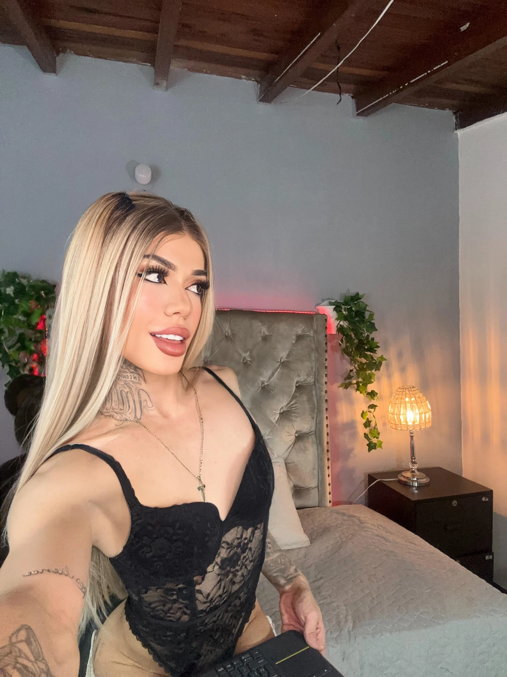 XXX Porn Photo of Nude Camillesanto 189