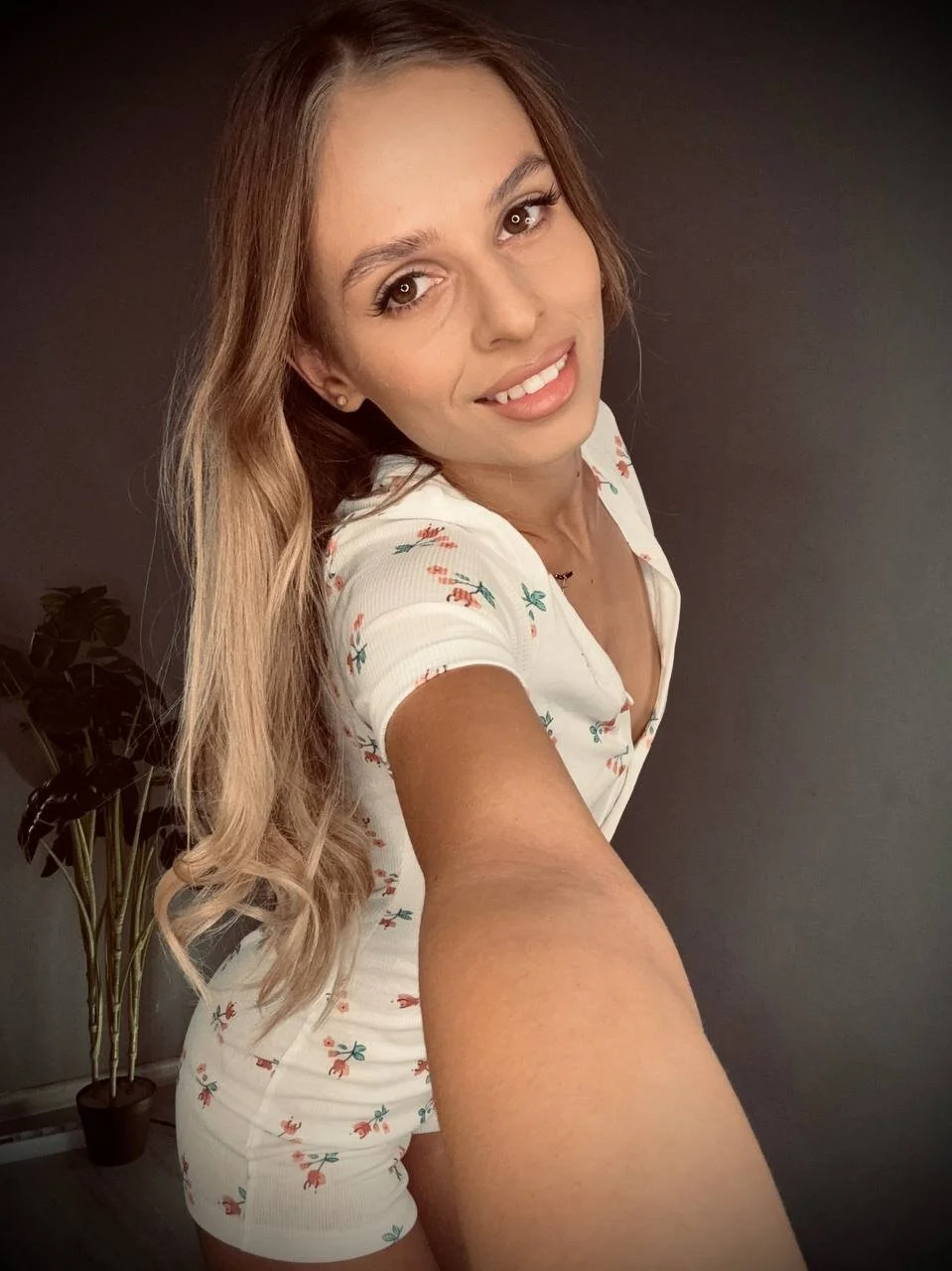 XXX Porn Photo of Nude ElaraShine 17