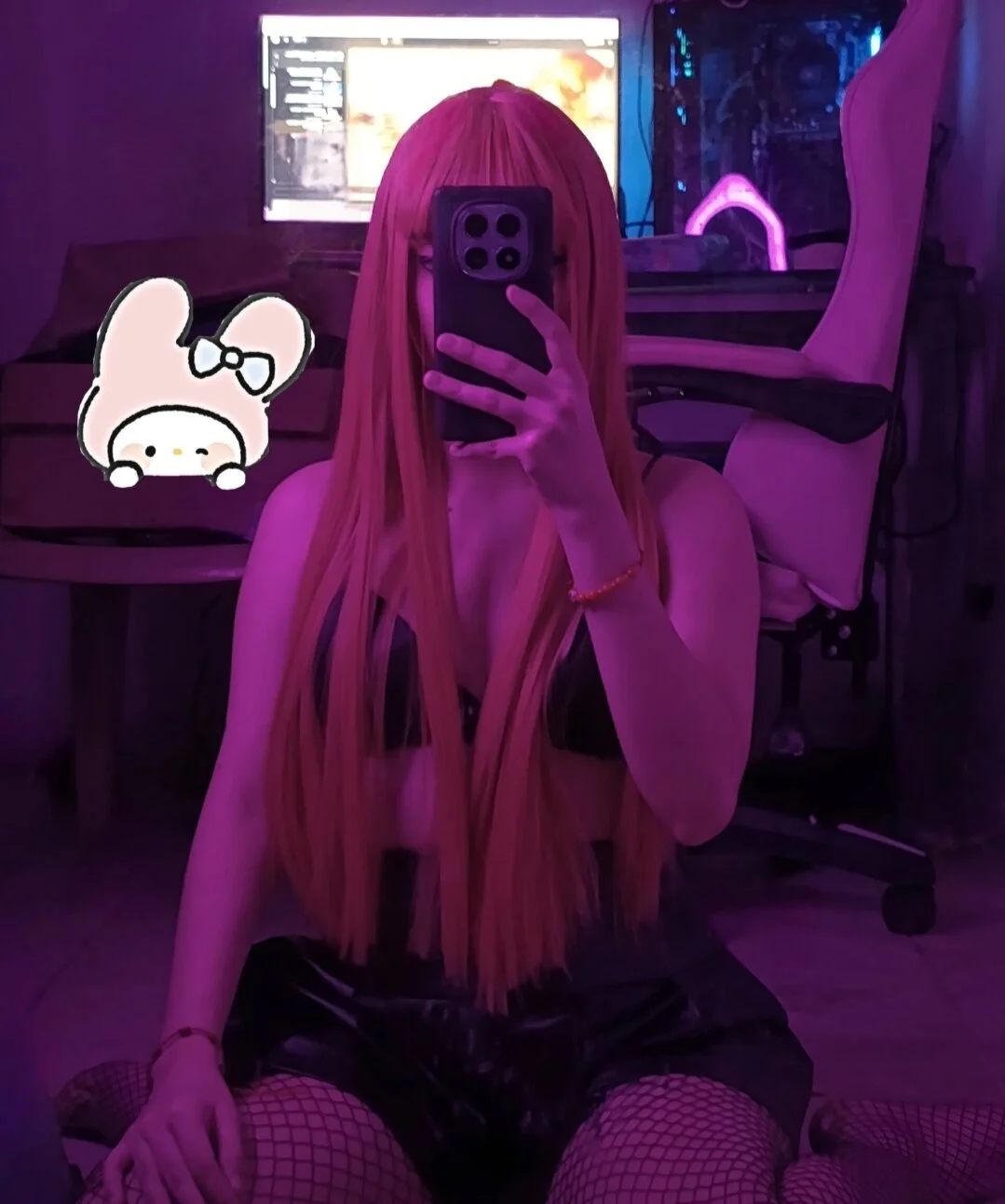 XXX Porn Photo of Nude isaneptuneuwu 7