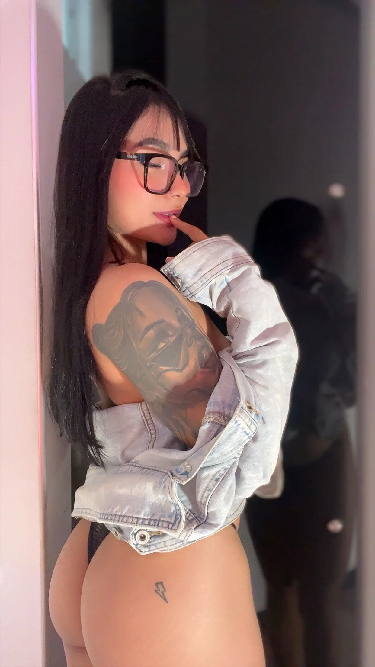 XXX Porn Photo of Nude AlannaDollx 121