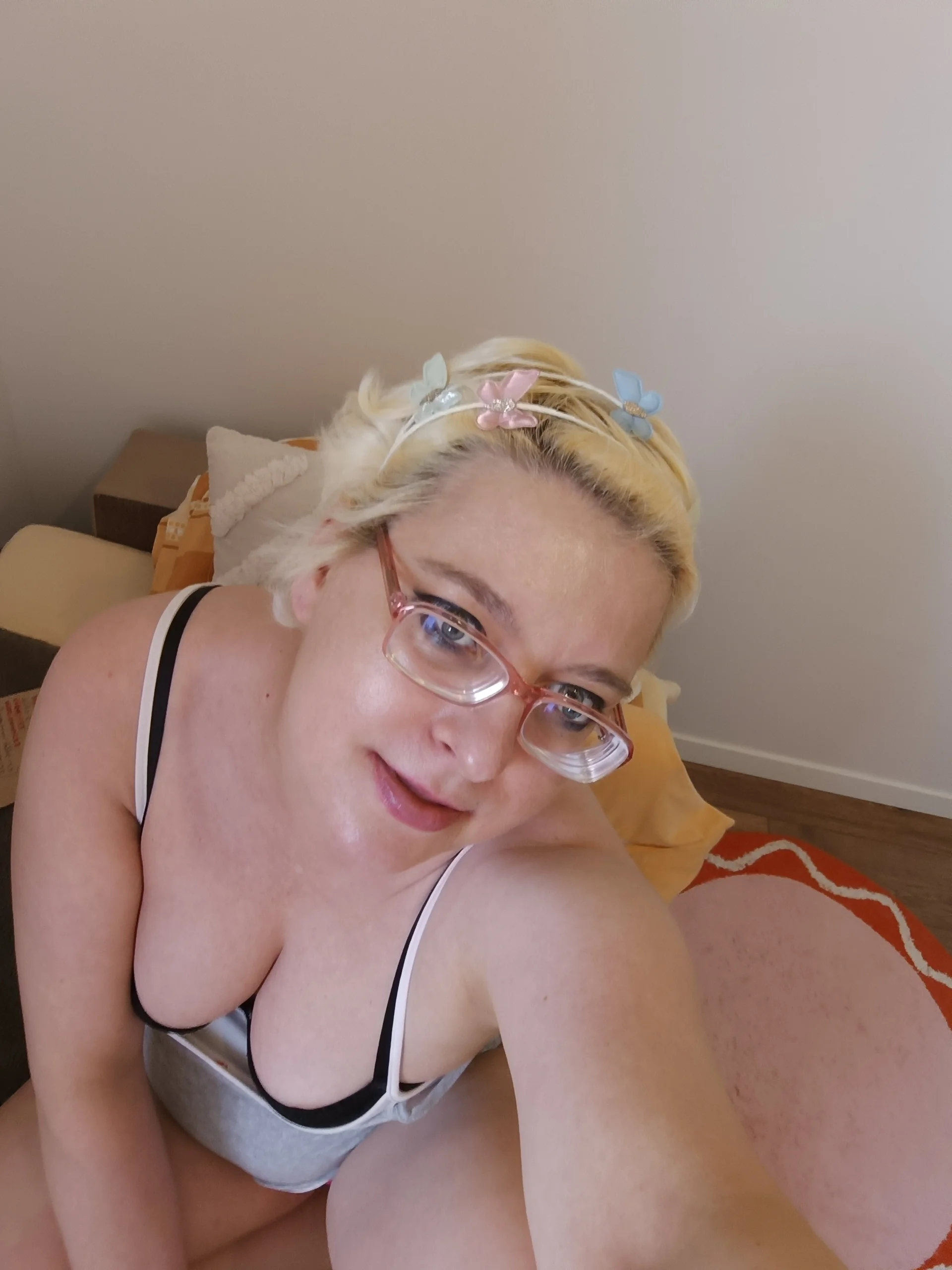 XXX Porn Photo of Nude VikaKing 69