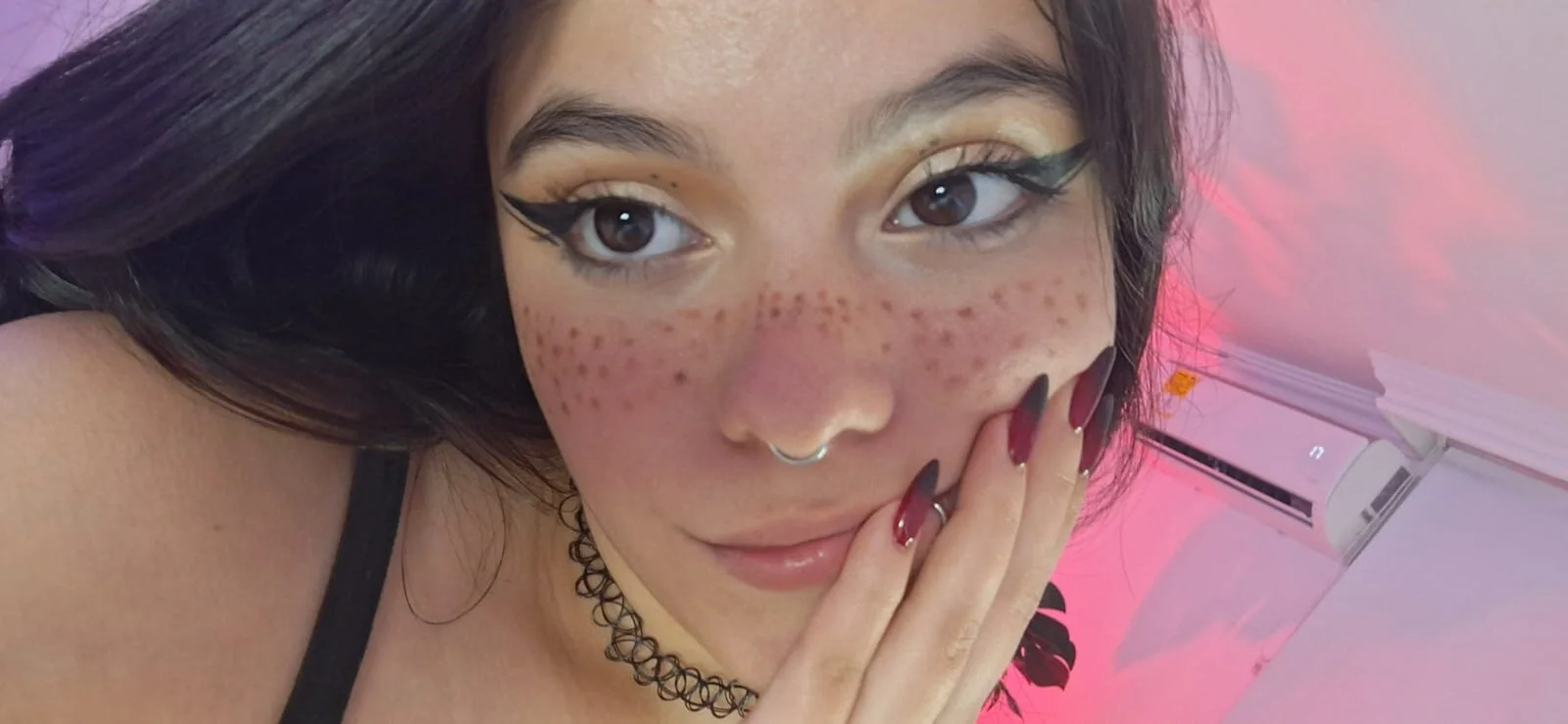 XXX Porn Photo of Nude cutee_andrea 2