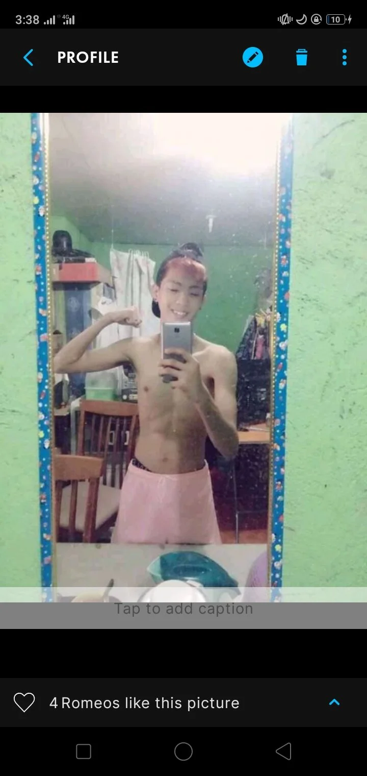 XXX Porn Photo of Nude AsianBoyKent 4