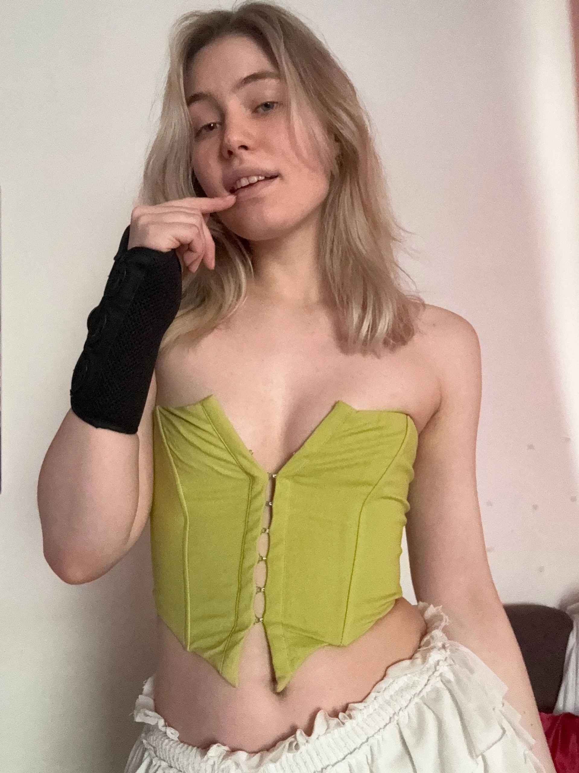 XXX Porn Photo of Nude LovelyMiu 7