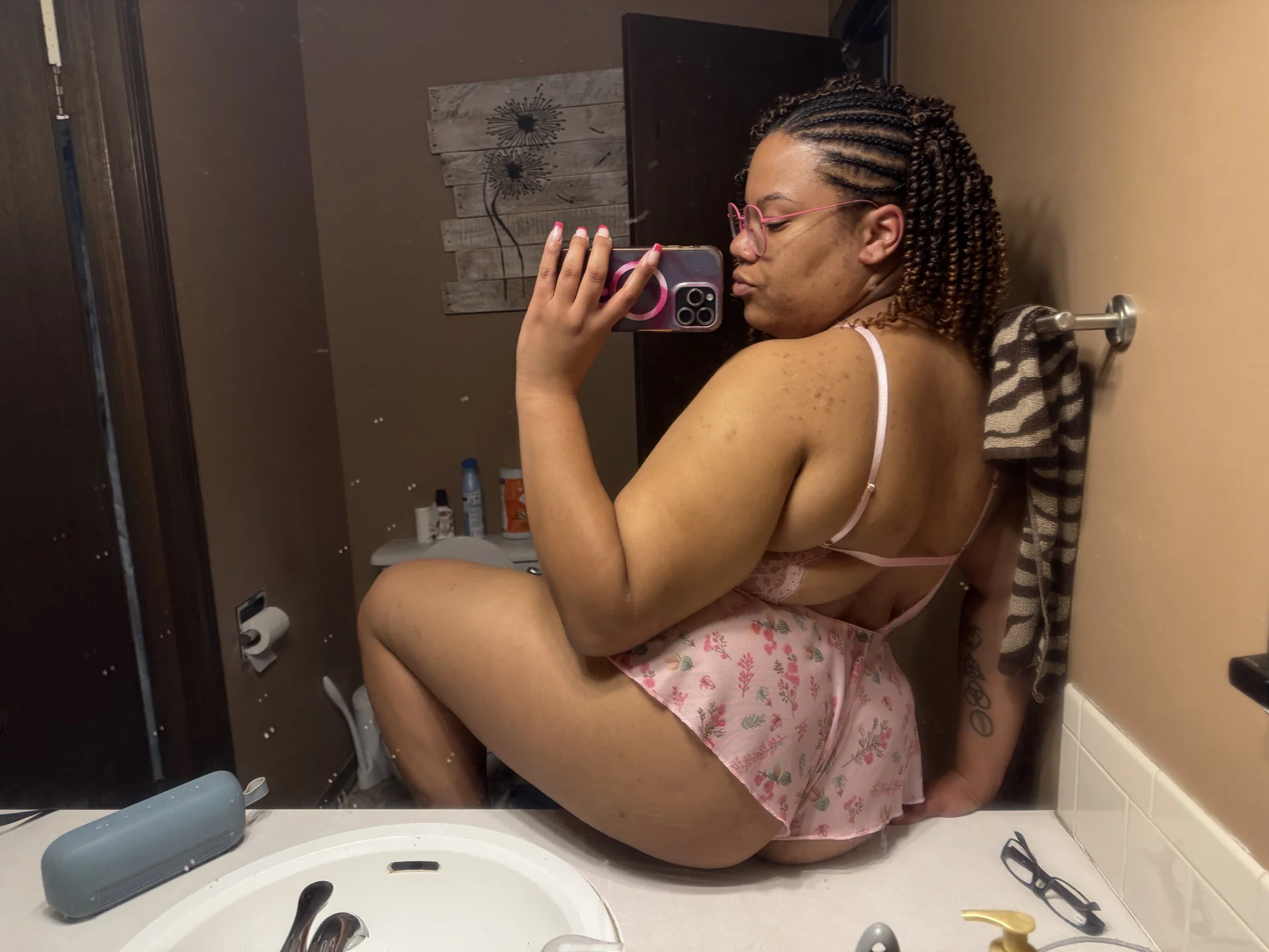 XXX Porn Photo of Nude InterRacialFacial7296 18