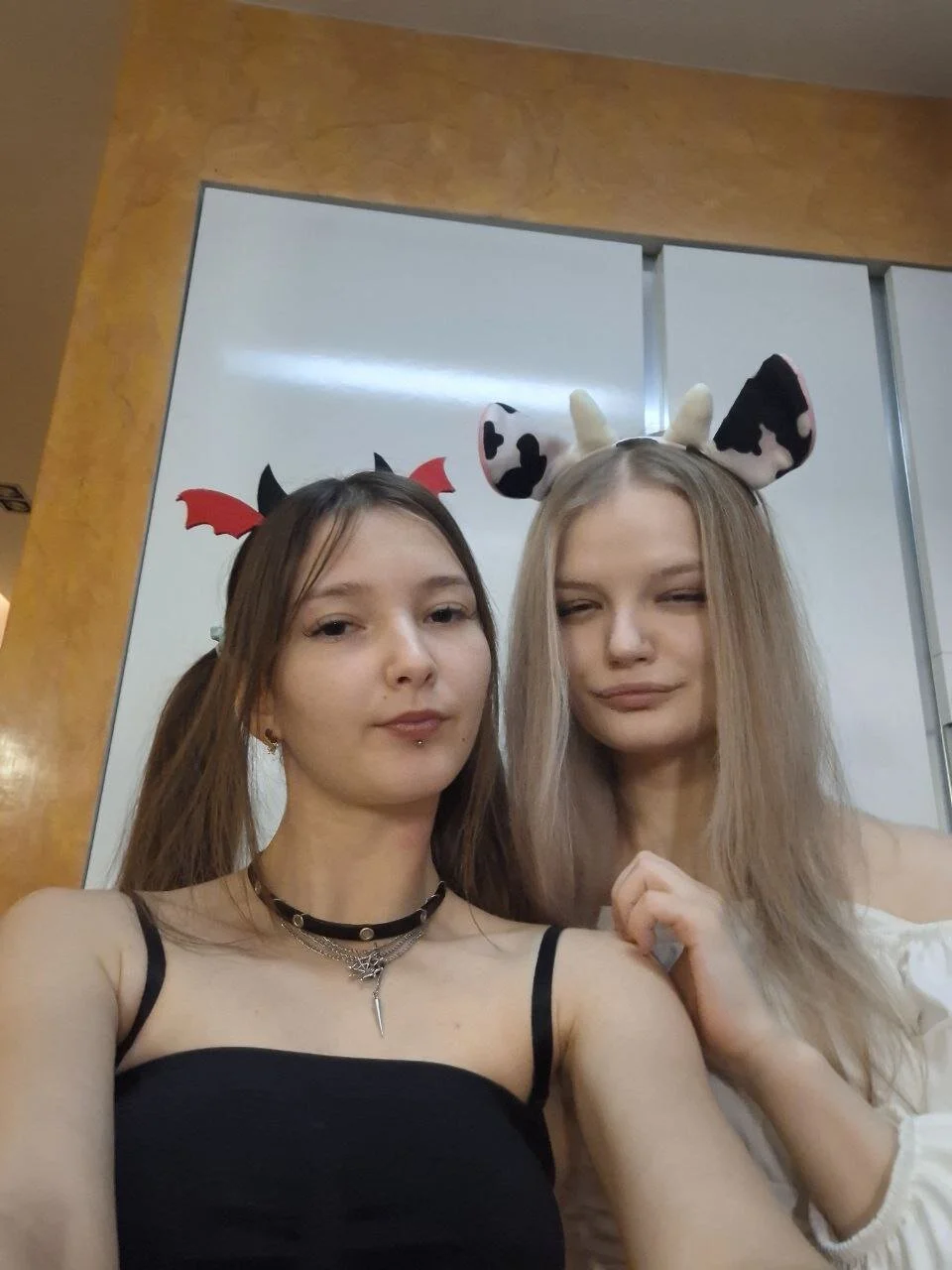 XXX Porn Photo of Nude DongMolt 192