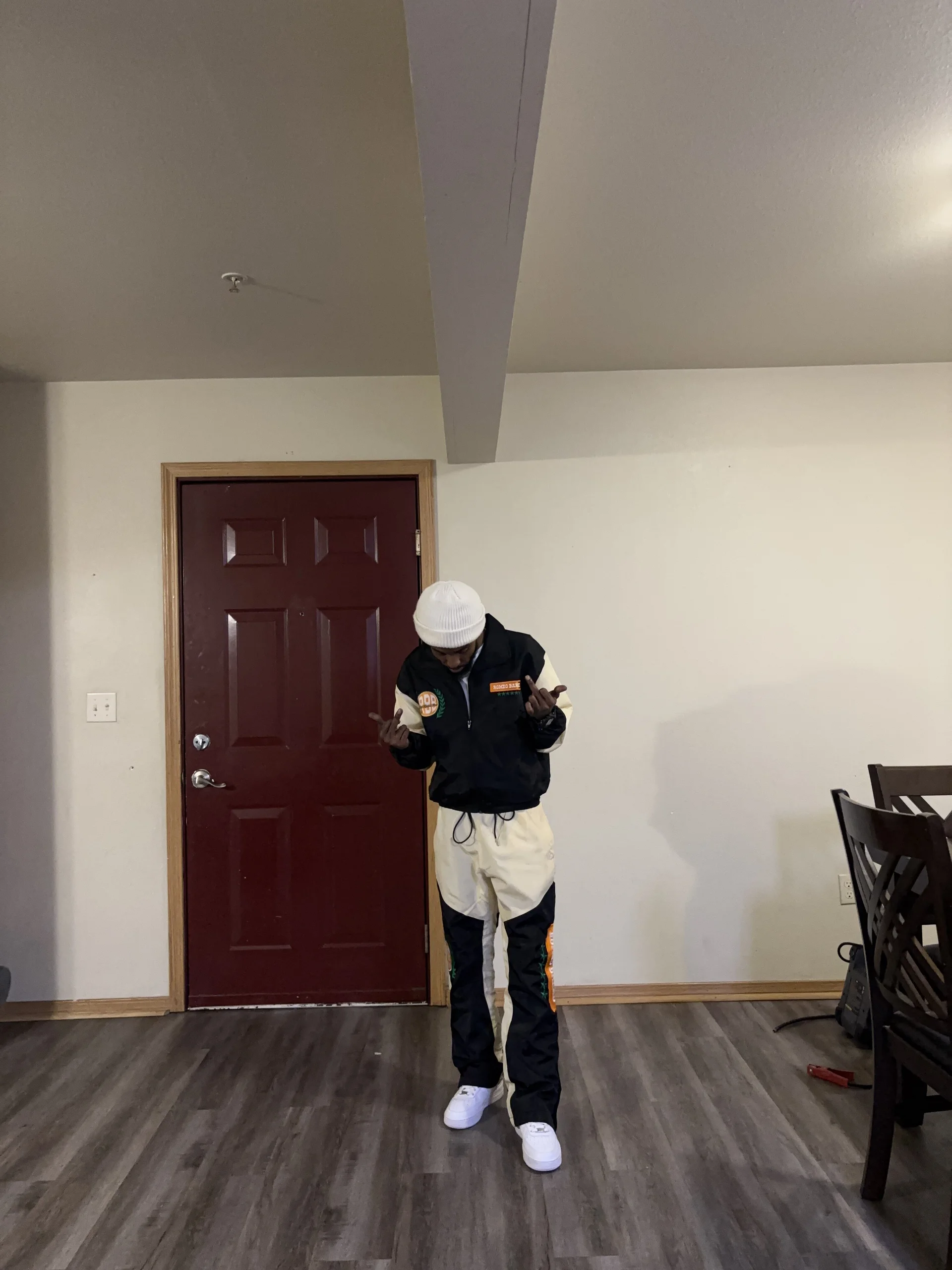 XXX Porn Photo of Nude slimeoody93 3