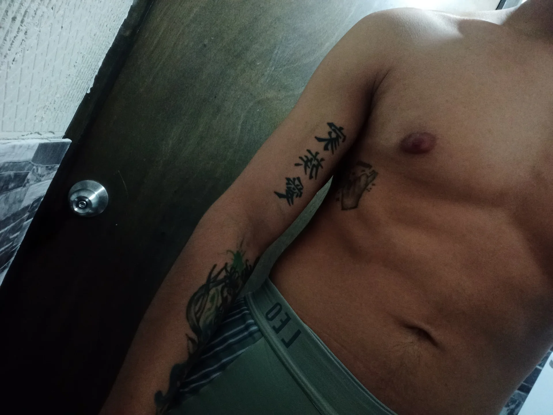 XXX Porn Photo of Nude SingularMerlot 9