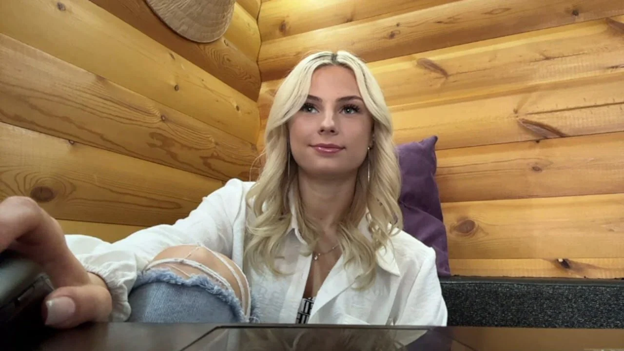 XXX Porn Photo of Nude MirandaKunda 14