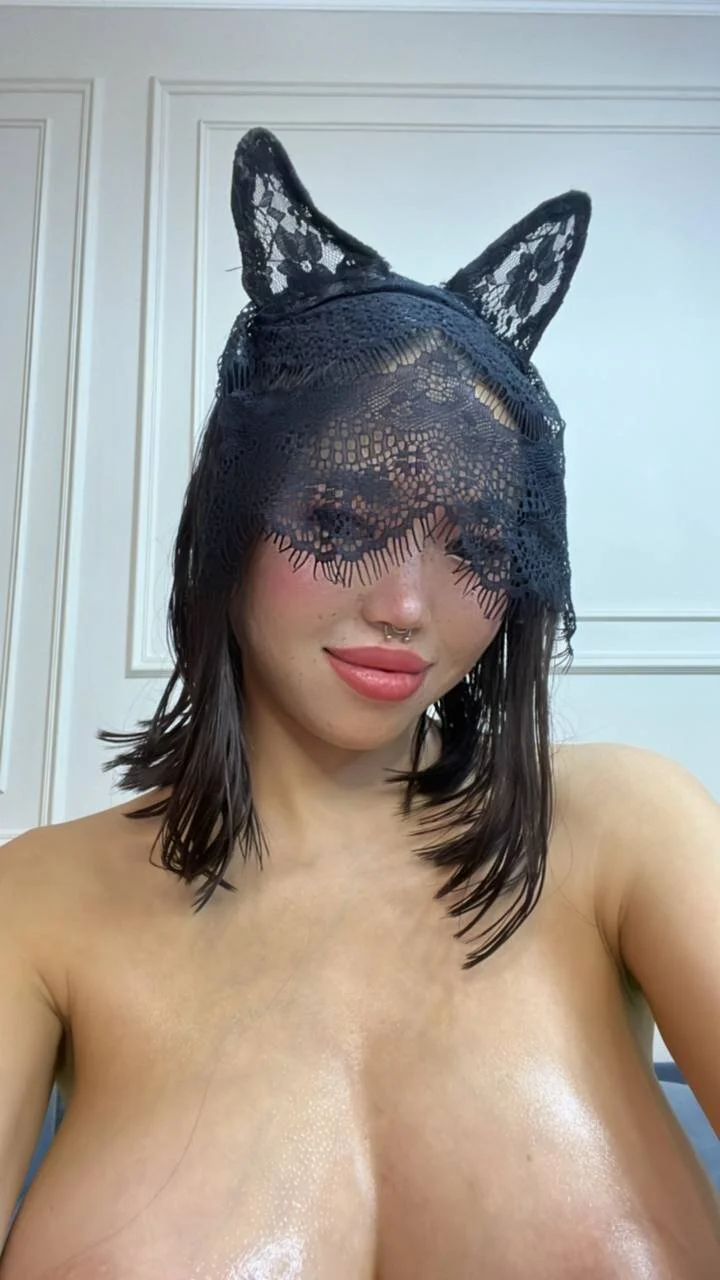 XXX Porn Photo of Nude misaki_yuna 2