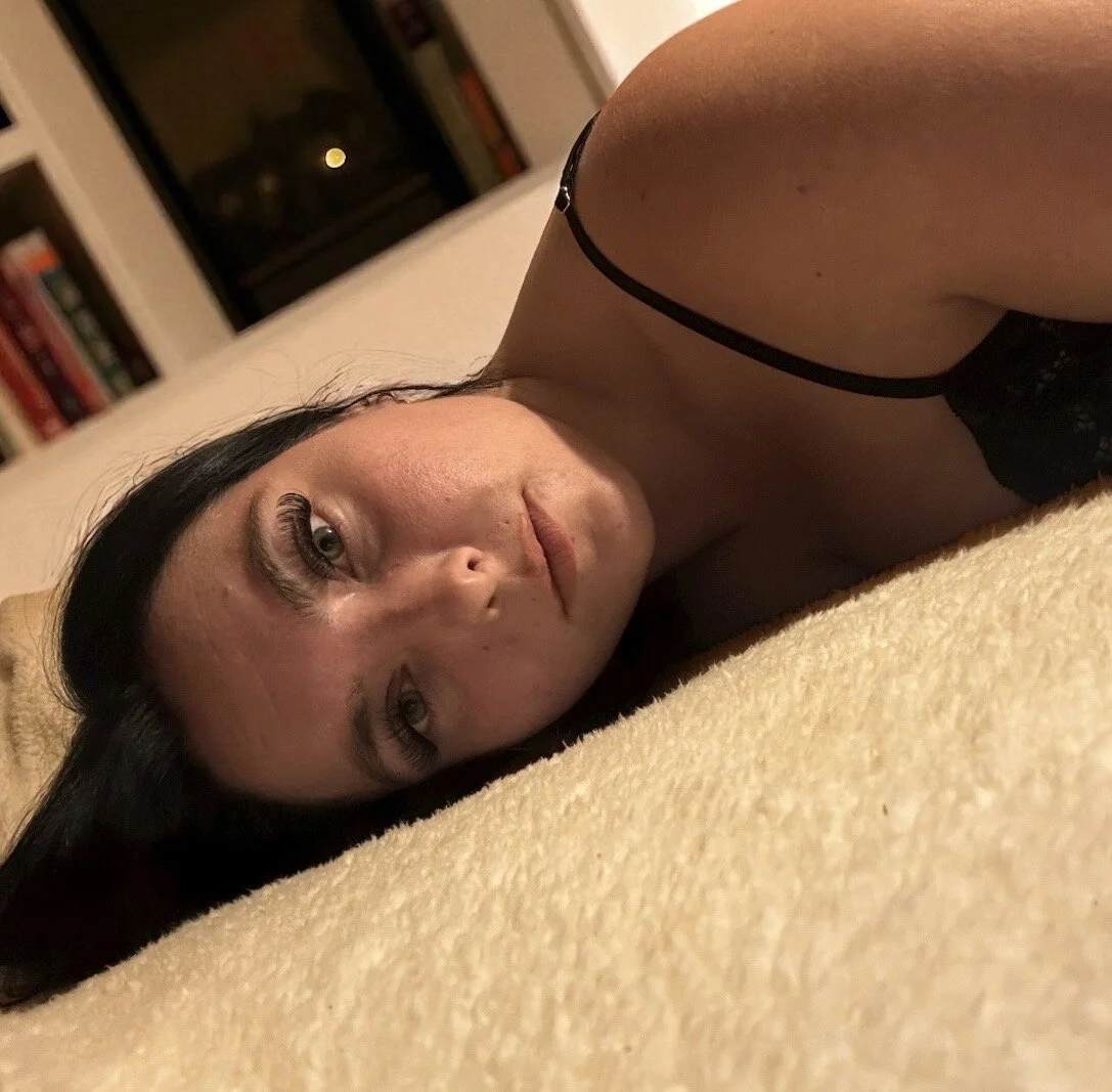XXX Porn Photo of Nude LoveLilyX 5