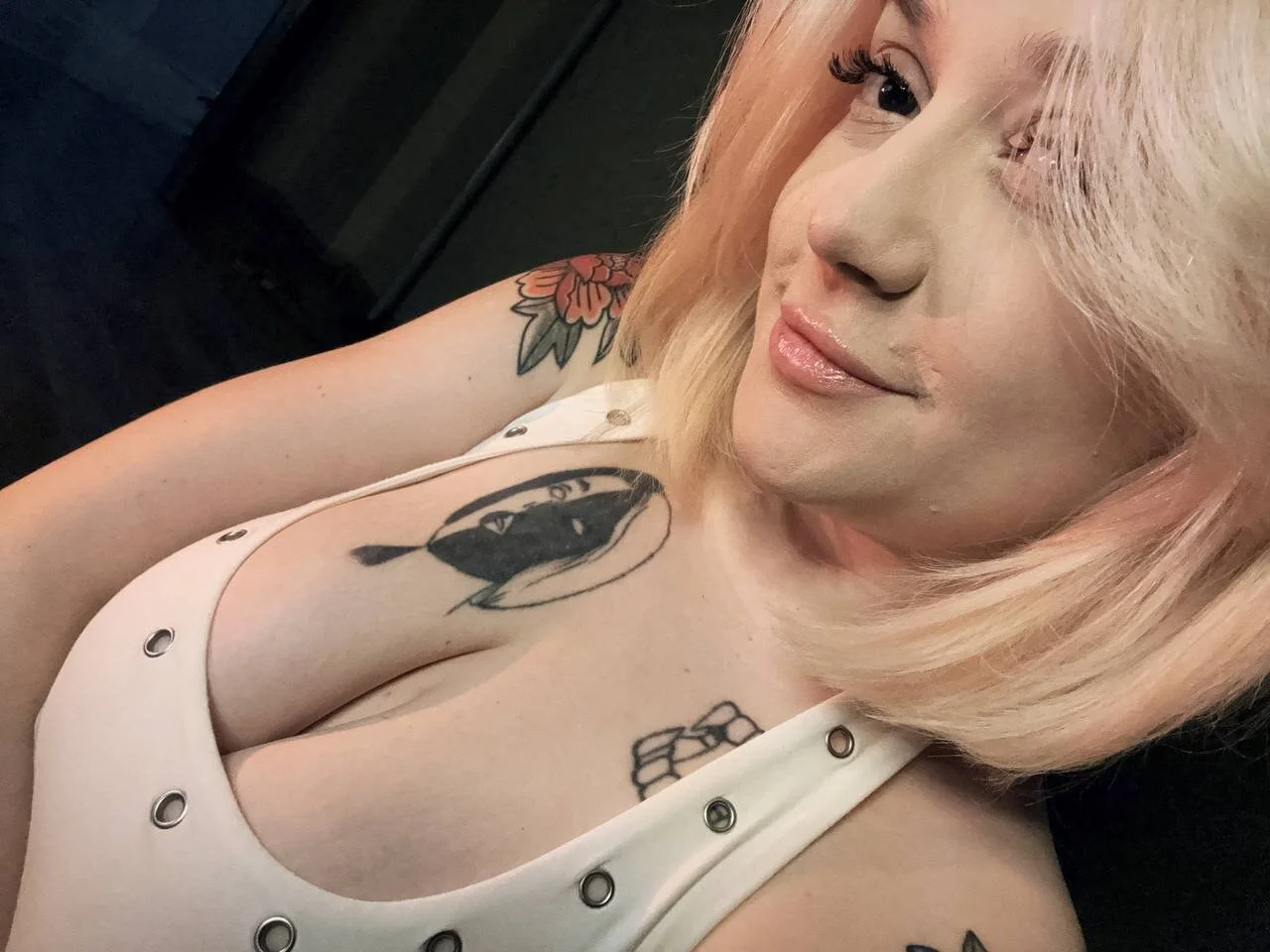 XXX Porn Photo of Nude MCThroatGoat 4