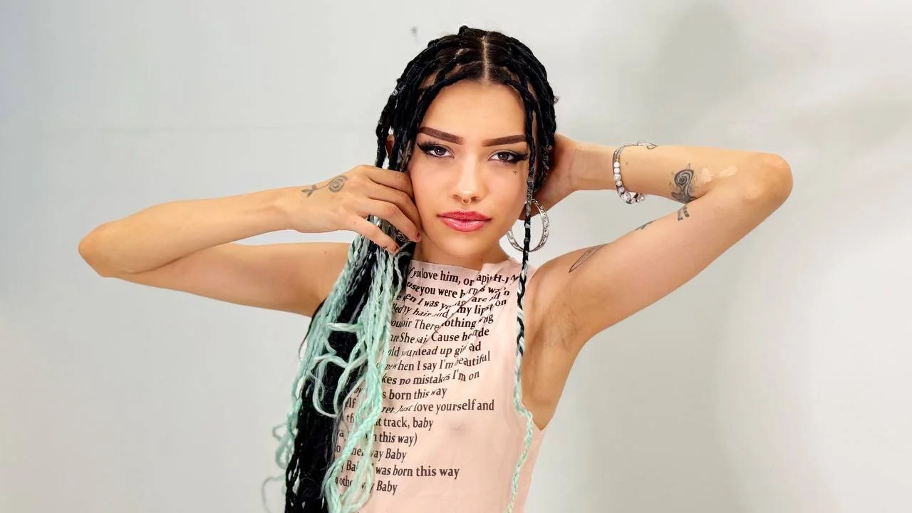 XXX Porn Photo of Nude TwittieVibesXXX 4