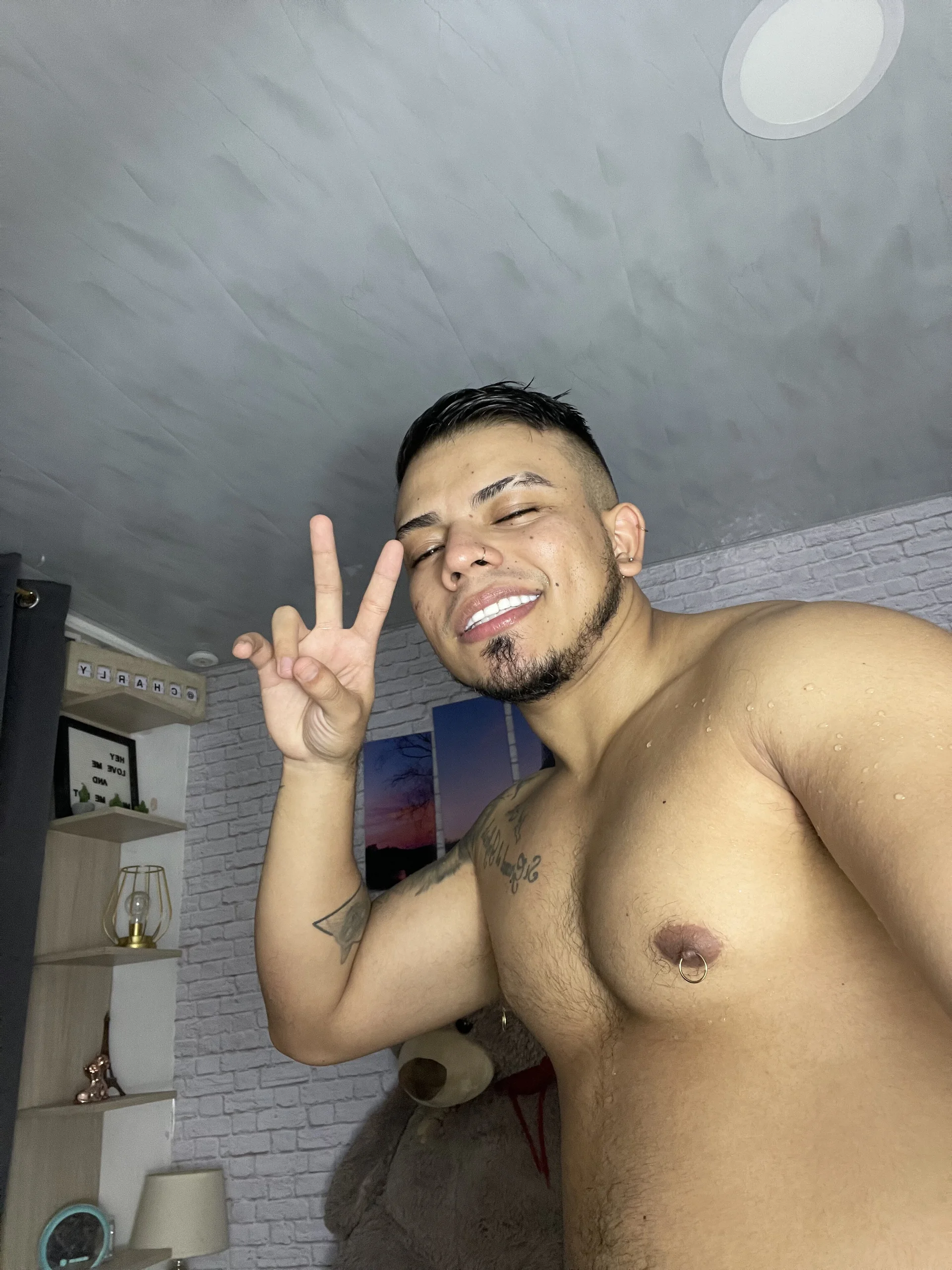 XXX Porn Photo of Nude Naughty_Charly 212