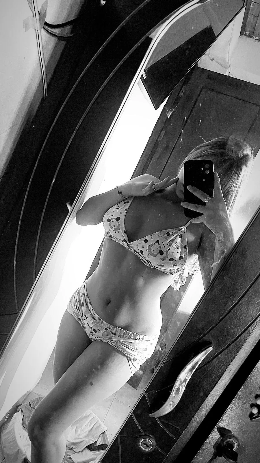 XXX Porn Photo of Nude CelesteNoa 8