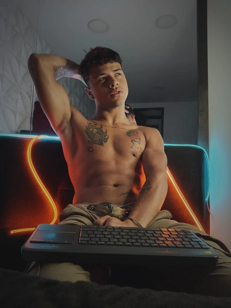 XXX Porn Photo of Nude Dominic_Biker__ 54