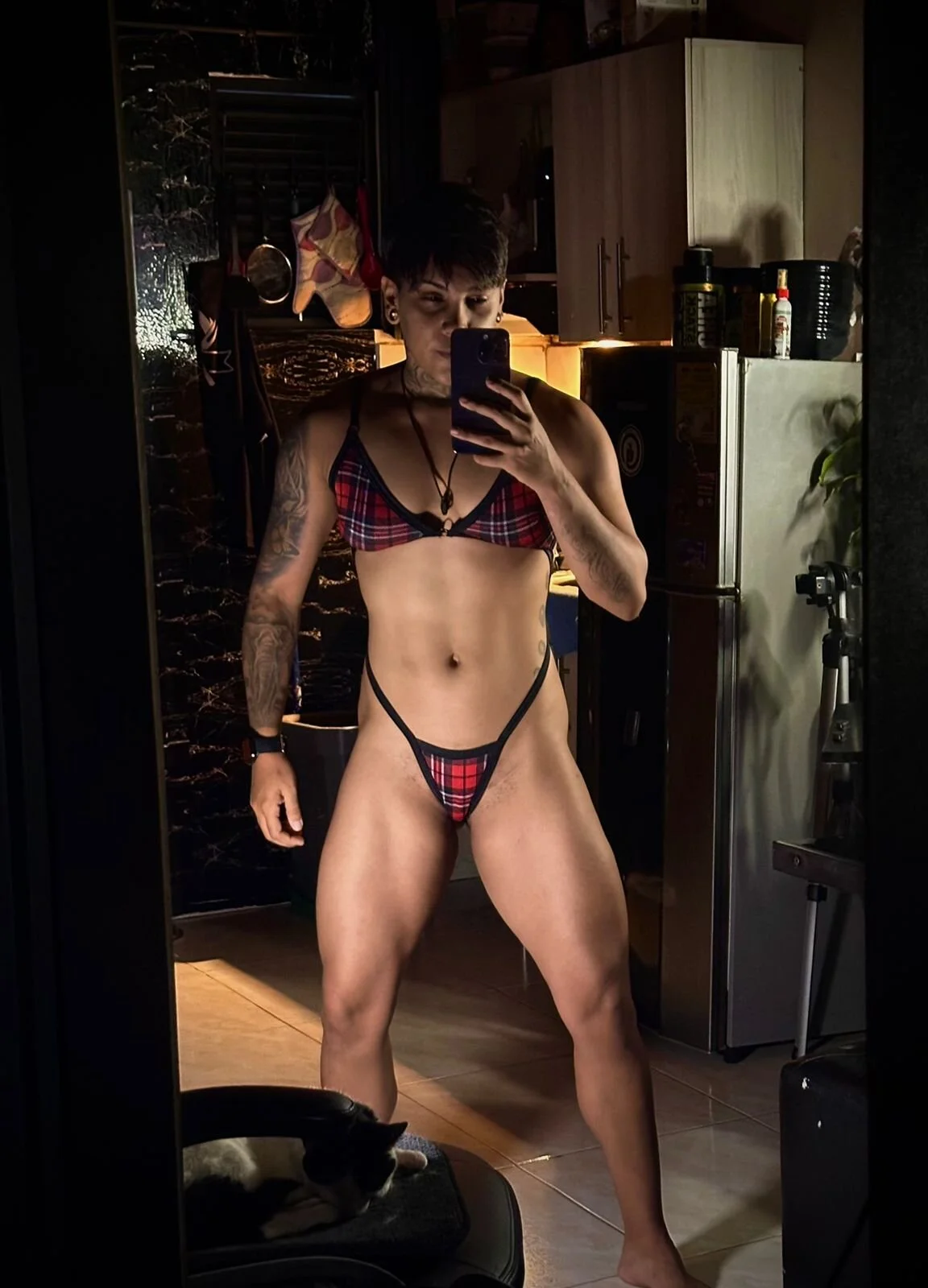 XXX Porn Photo of Nude ZhoeStrong 6