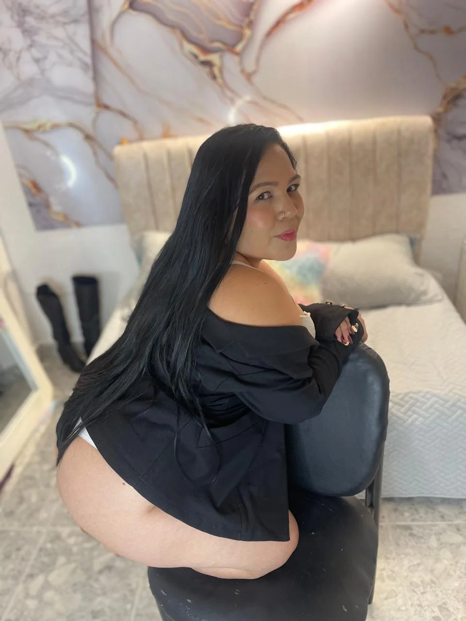 XXX Porn Photo of Nude Ashley_Grahaam 2