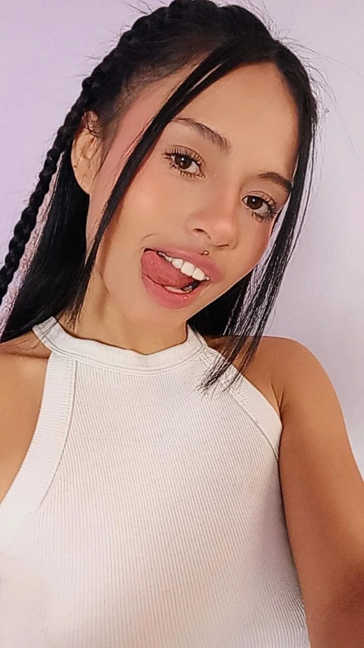 XXX Porn Photo of Nude valka_wolfe 12