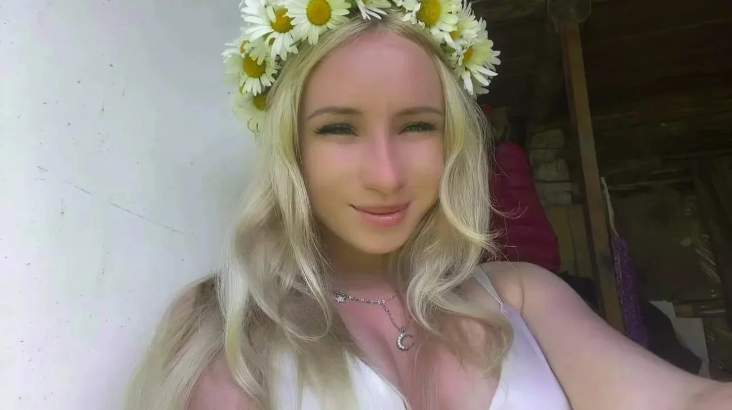XXX Porn Photo of Nude MiaHoking 12