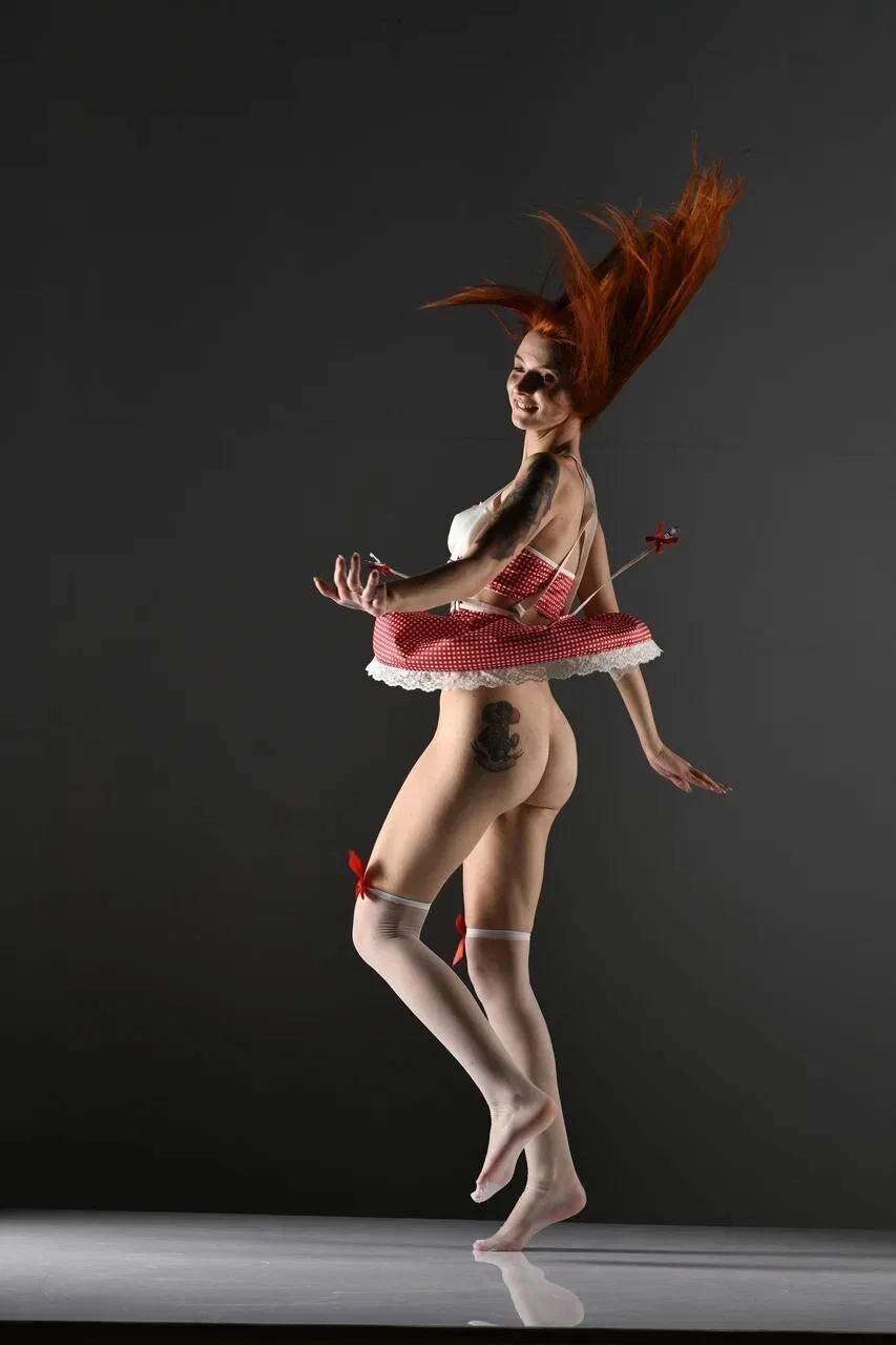 XXX Porn Photo of Nude AudreyDevil 19
