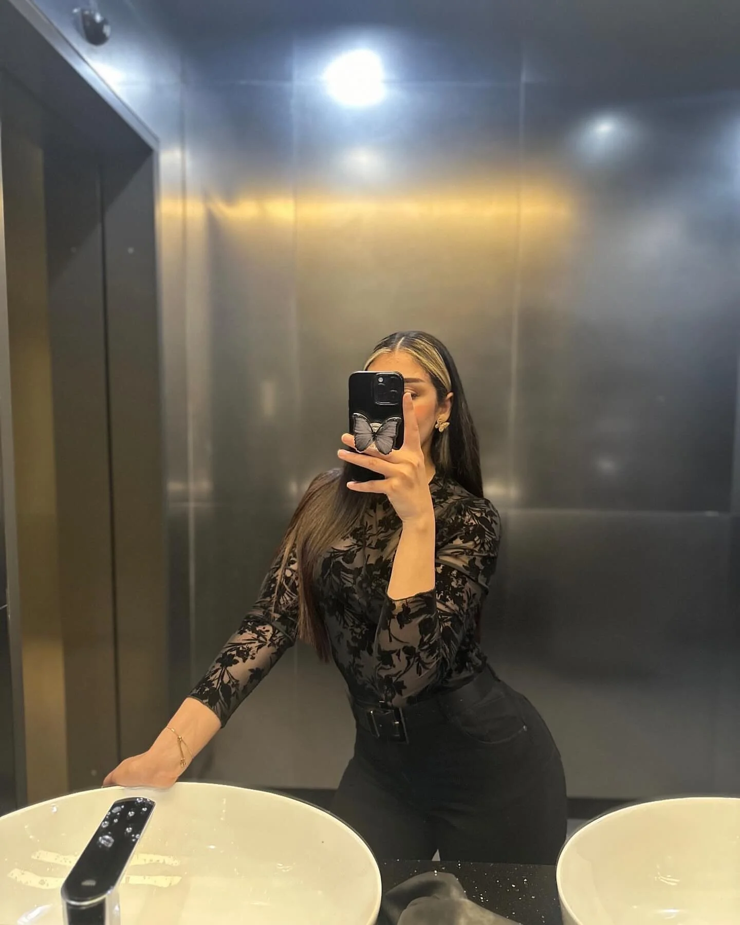 XXX Porn Photo of Nude Rihana_Habibtek 9
