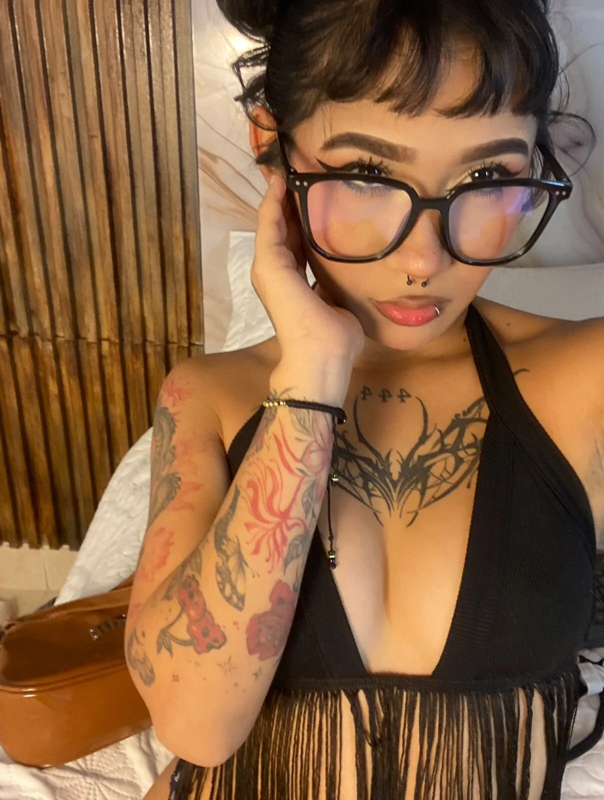 XXX Porn Photo of Nude azul_honey 24