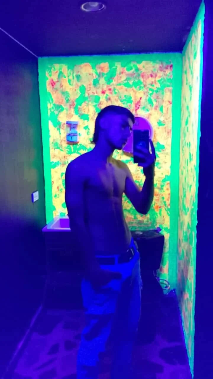 XXX Porn Photo of Nude Axel_DavisSM 1