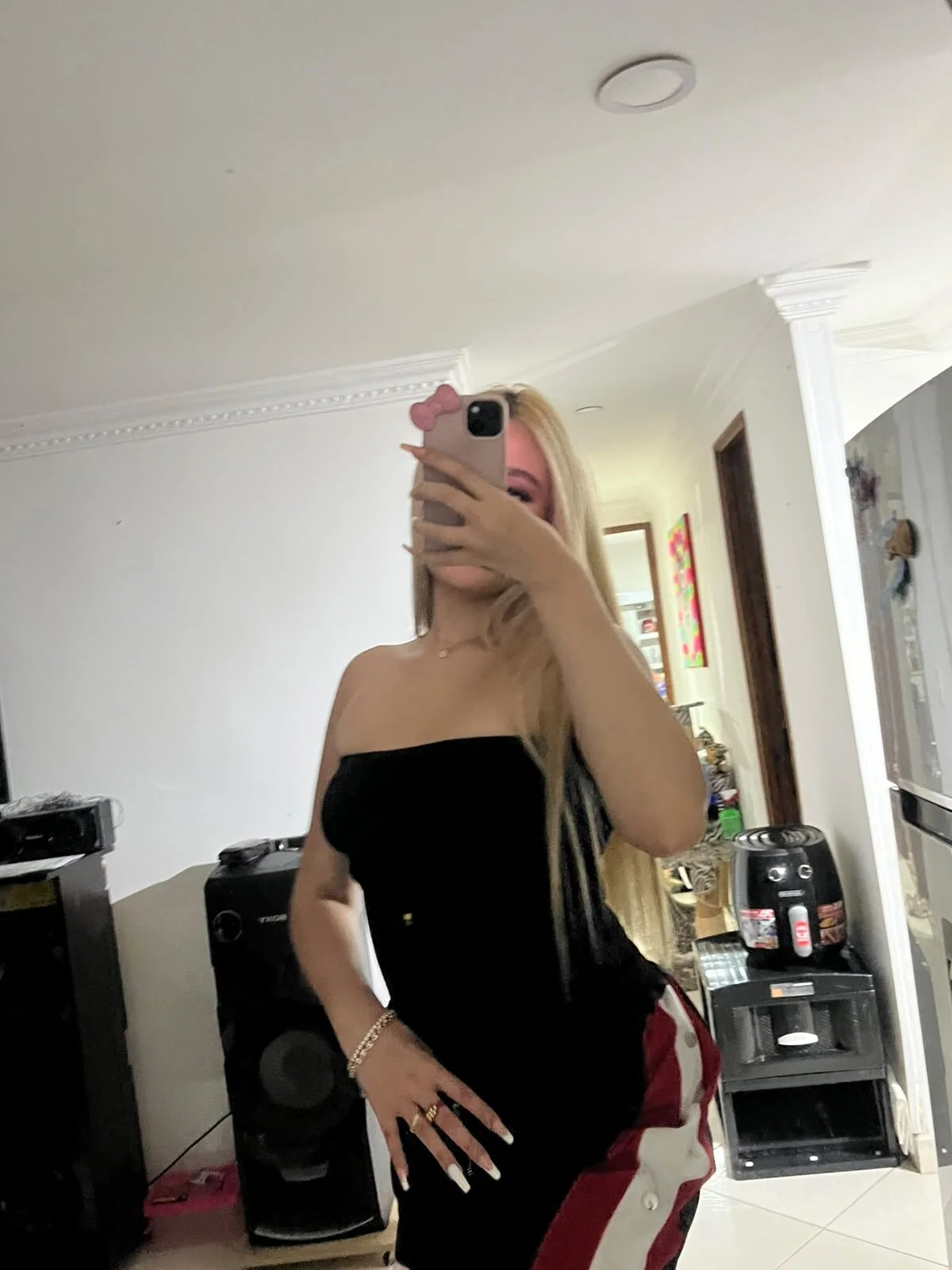 XXX Porn Photo of Nude liittle_tiffany 4