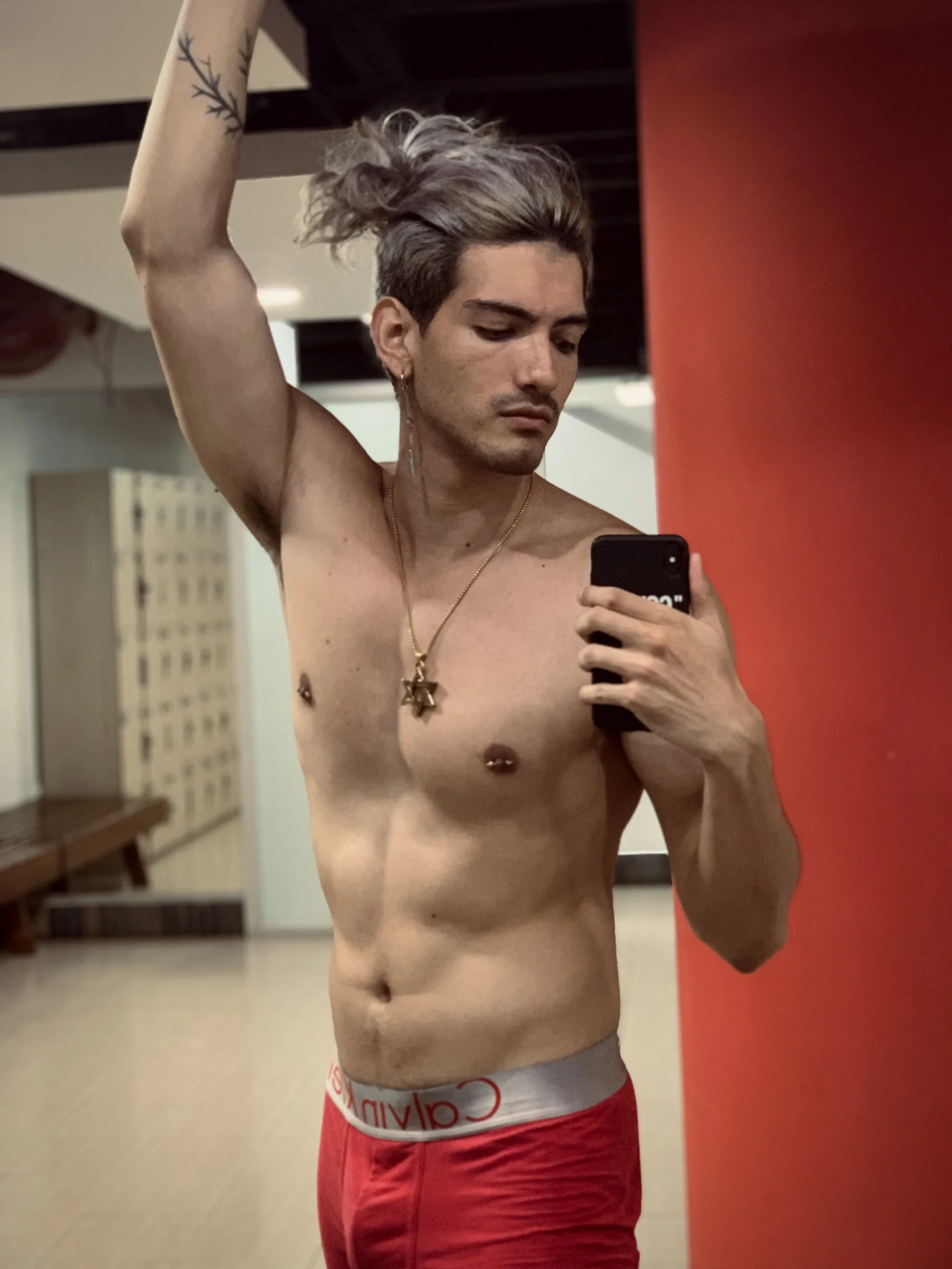 XXX Porn Photo of Nude bbbeachboy 59