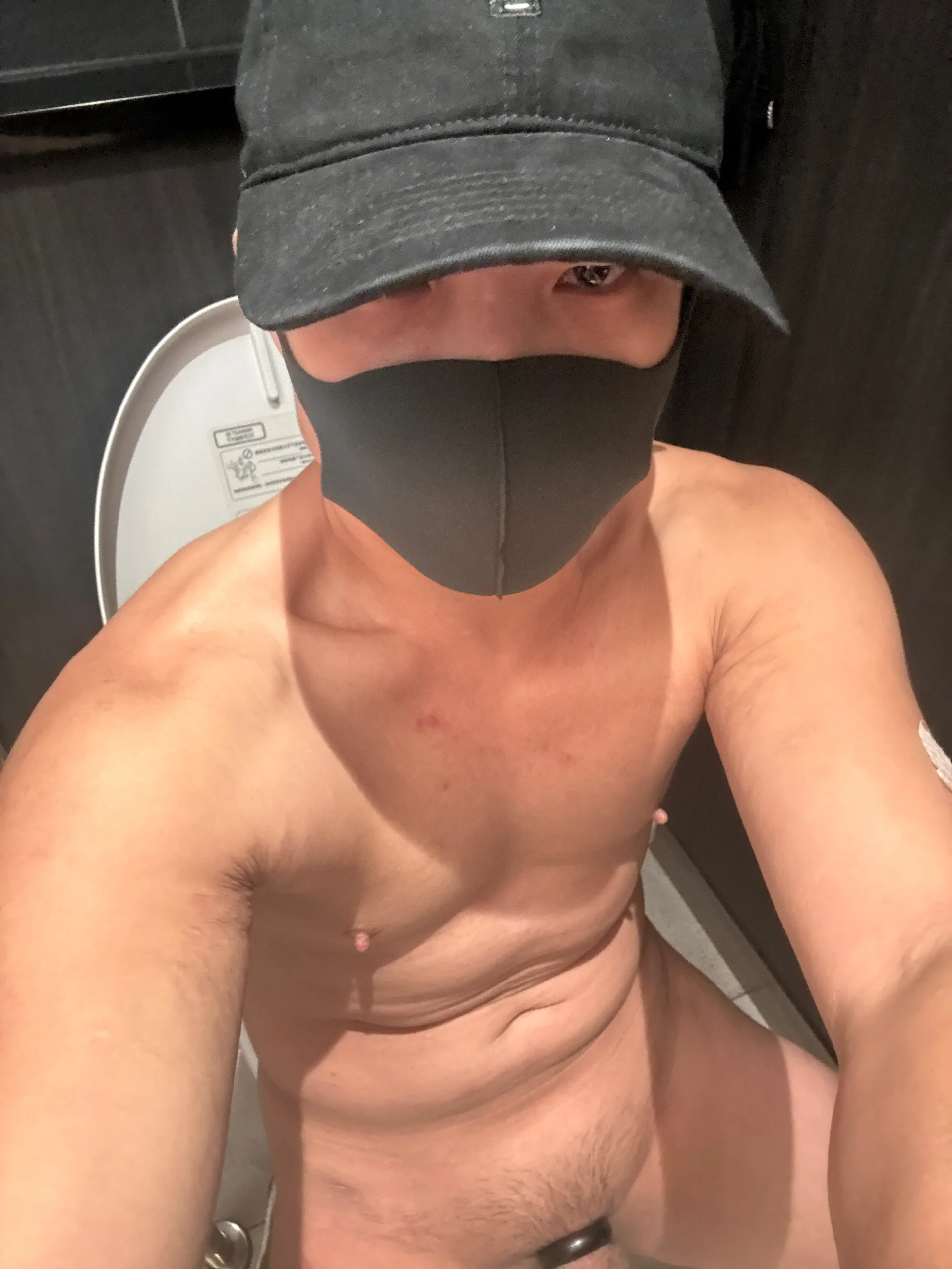 XXX Porn Photo of Nude TaiwanSlutBitch 1