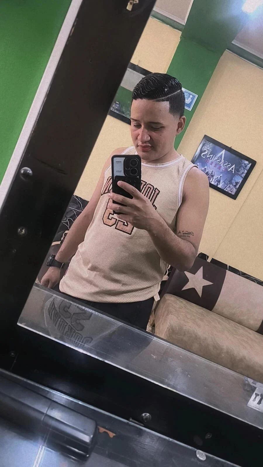 XXX Porn Photo of Nude roberto_bull 3