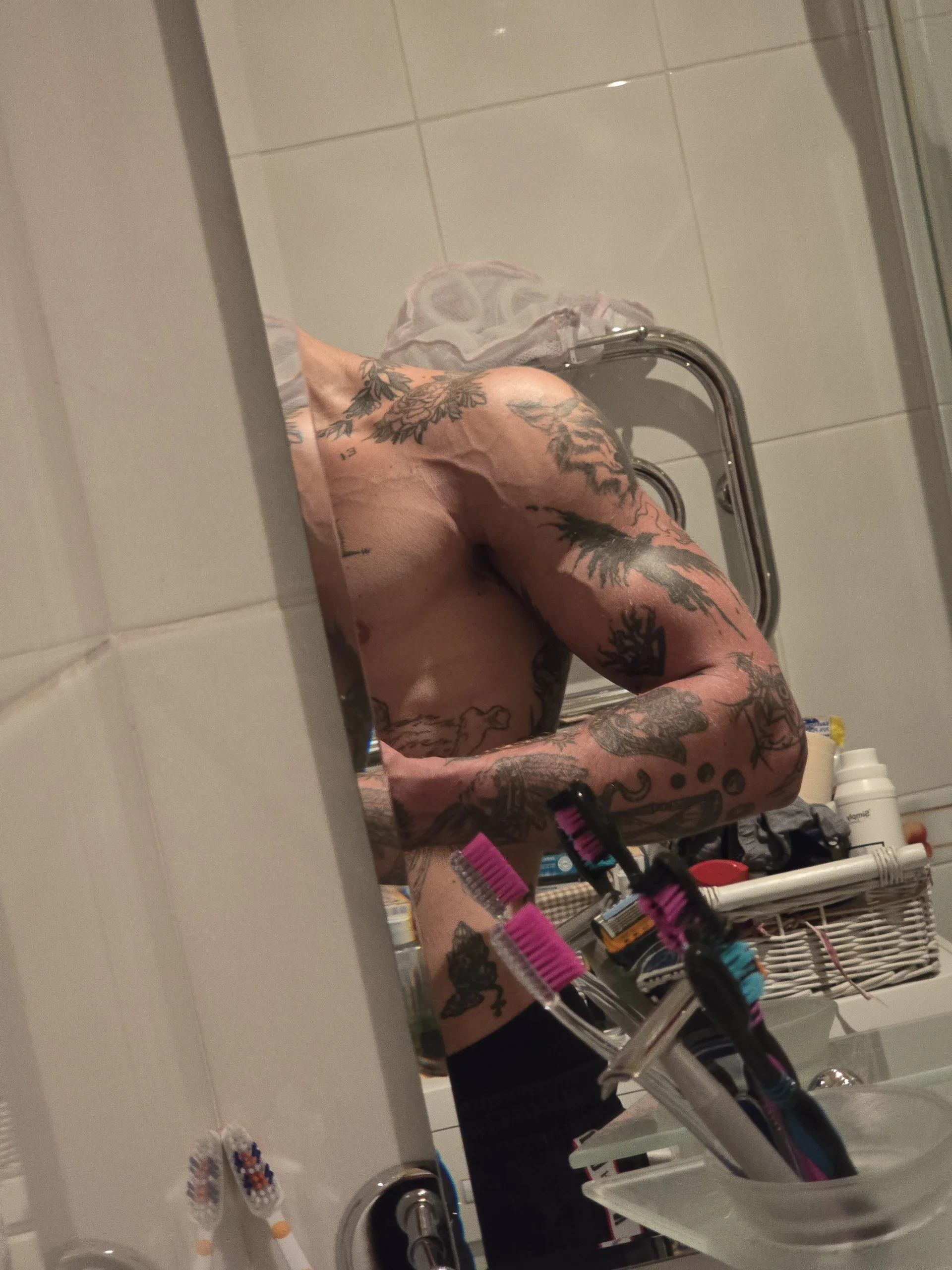 XXX Porn Photo of Nude padr3jason 10