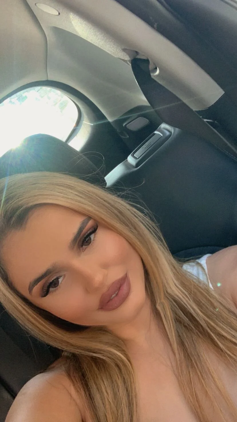 XXX Porn Photo of Nude Emilyprimex 10