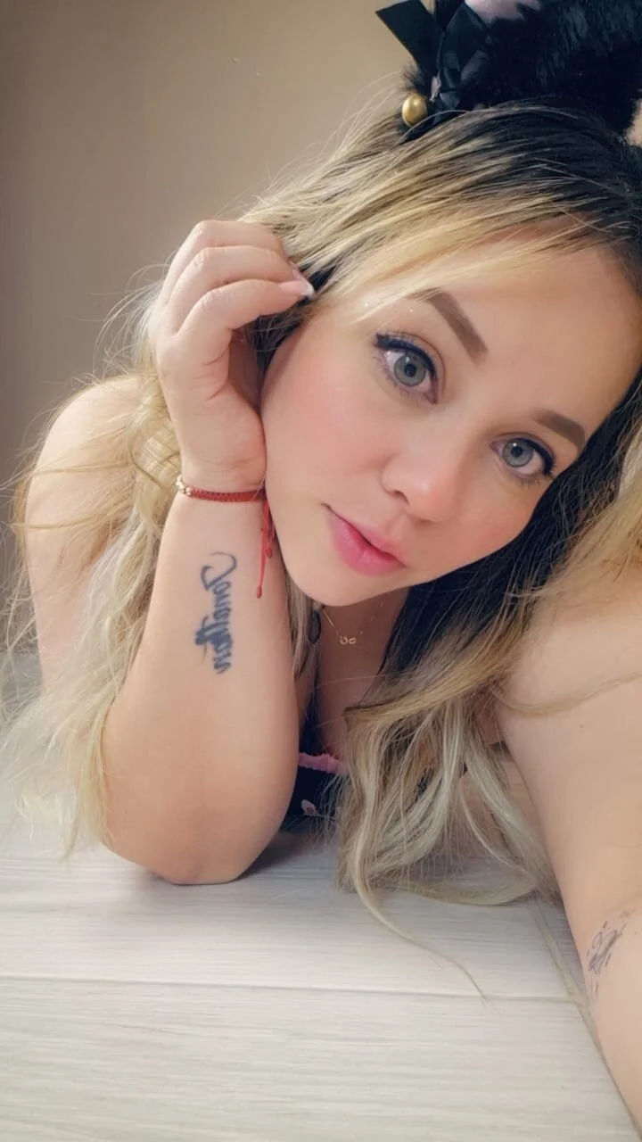 XXX Porn Photo of Nude Charlotte93_ 40