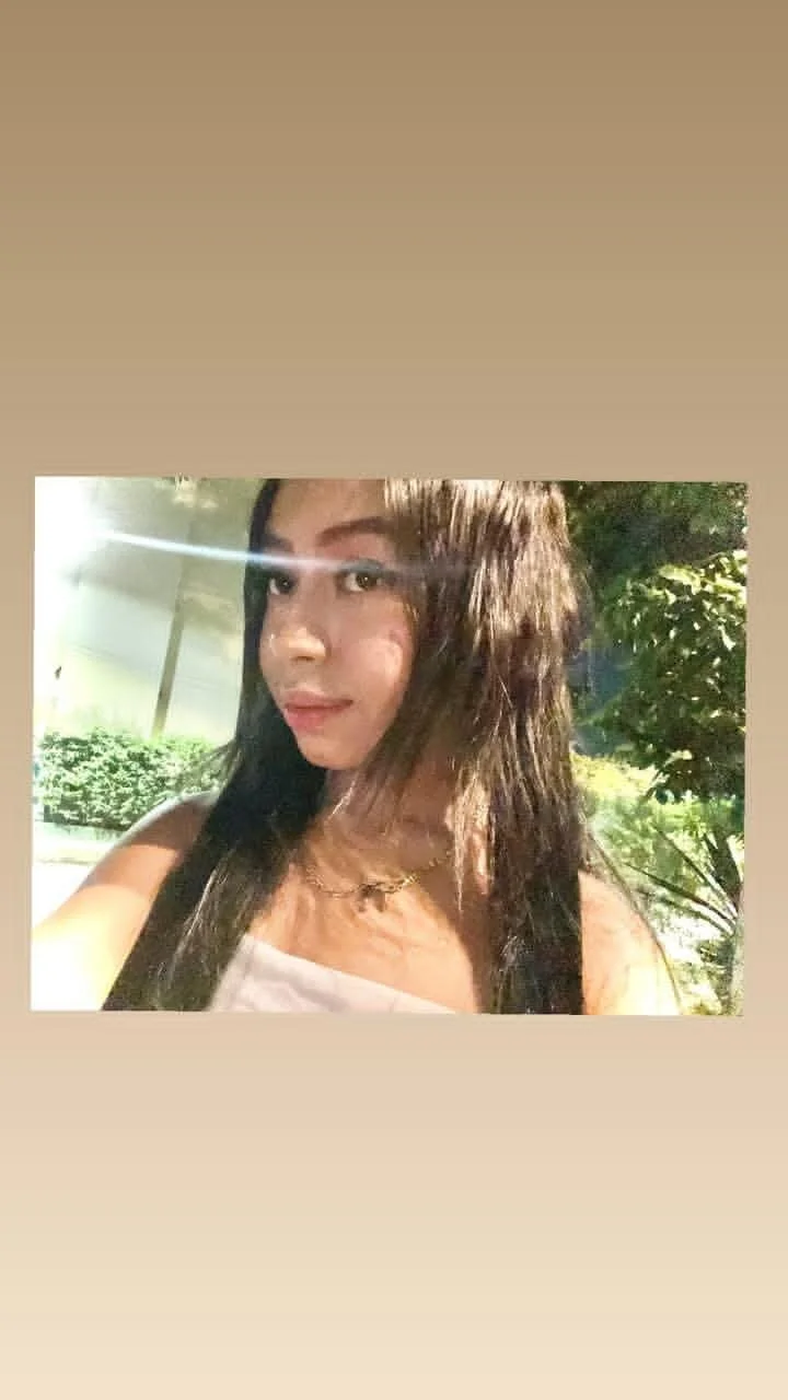 XXX Porn Photo of Nude SkinnyLindah 6