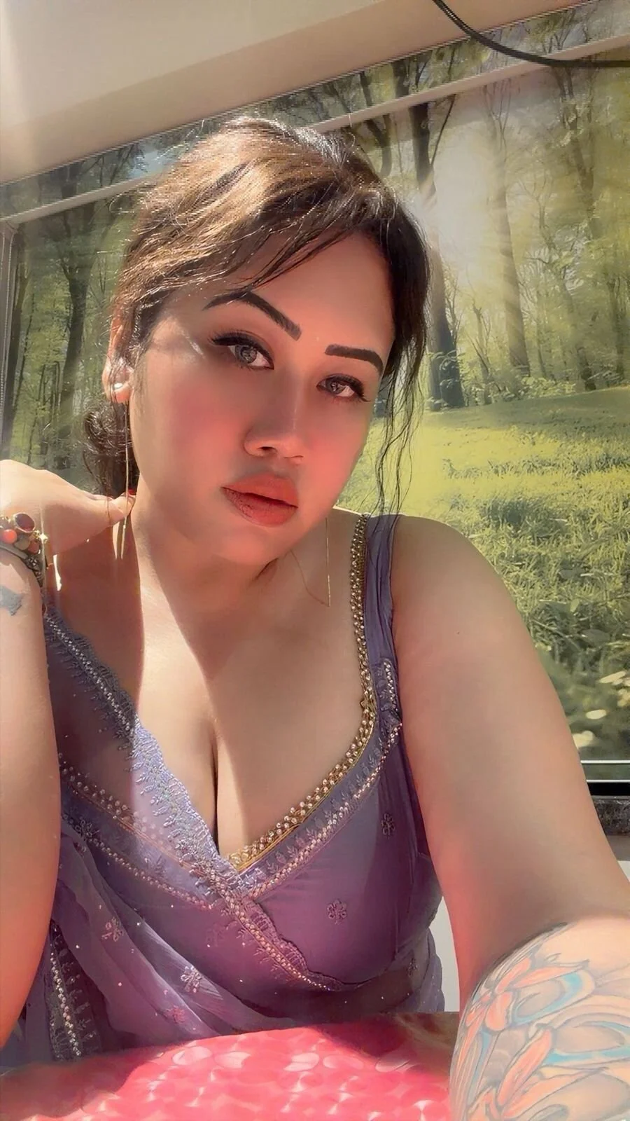 XXX Porn Photo of Nude Saloni_slut 6