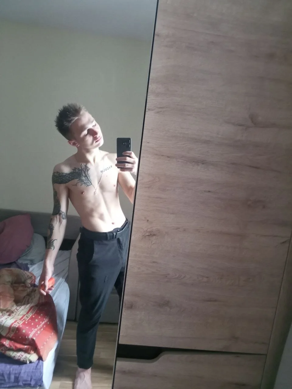 XXX Porn Photo of Nude LEO__MILLER 2