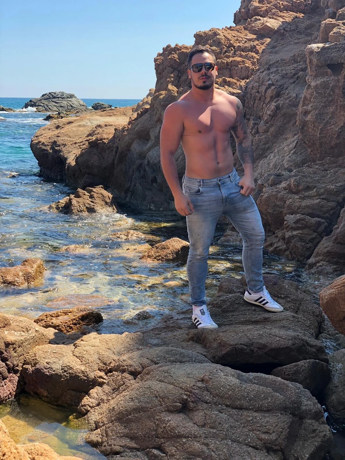 XXX Porn Photo of Nude ZackMasterss 26