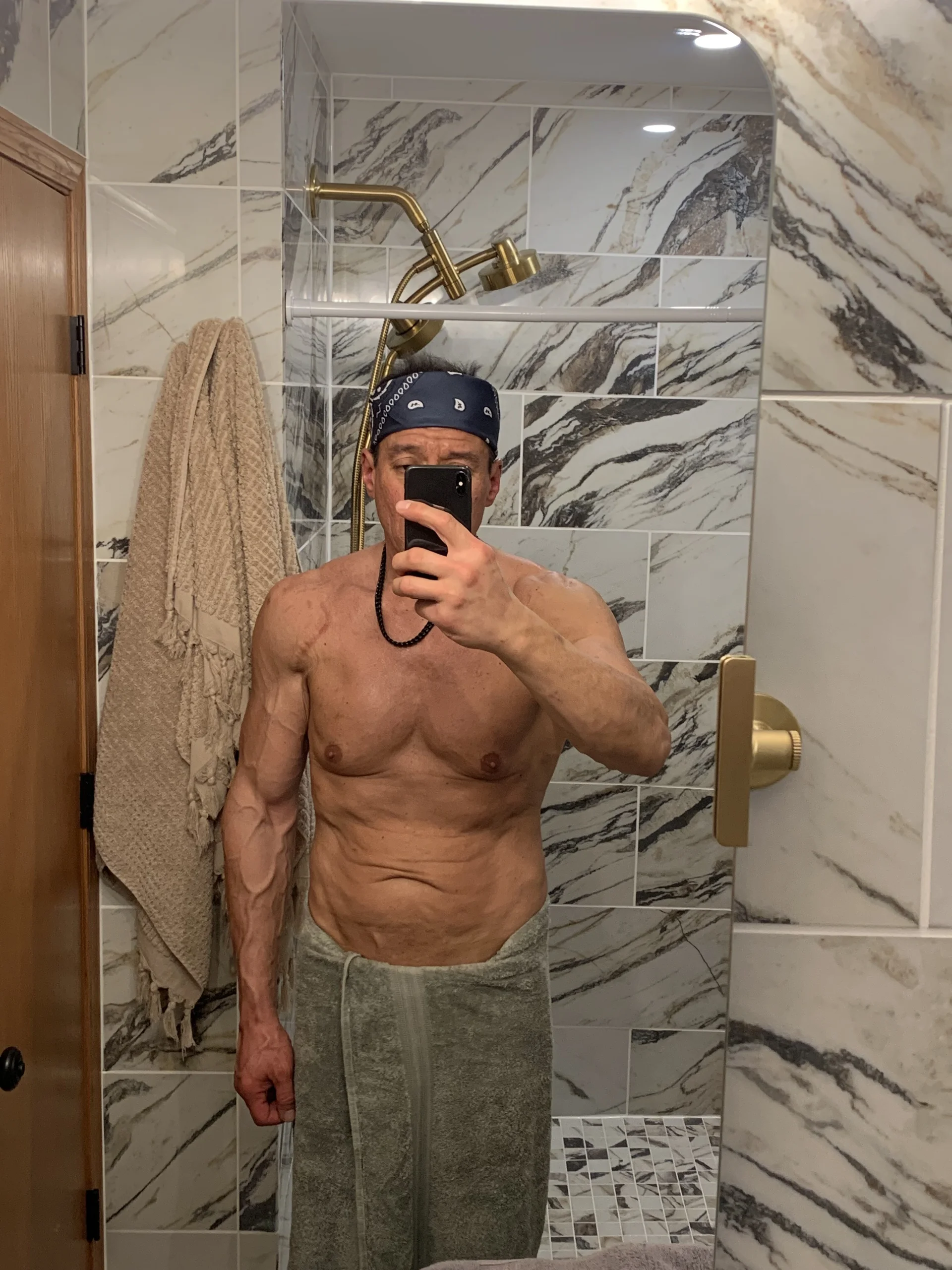 XXX Porn Photo of Nude IronDaddyX 32